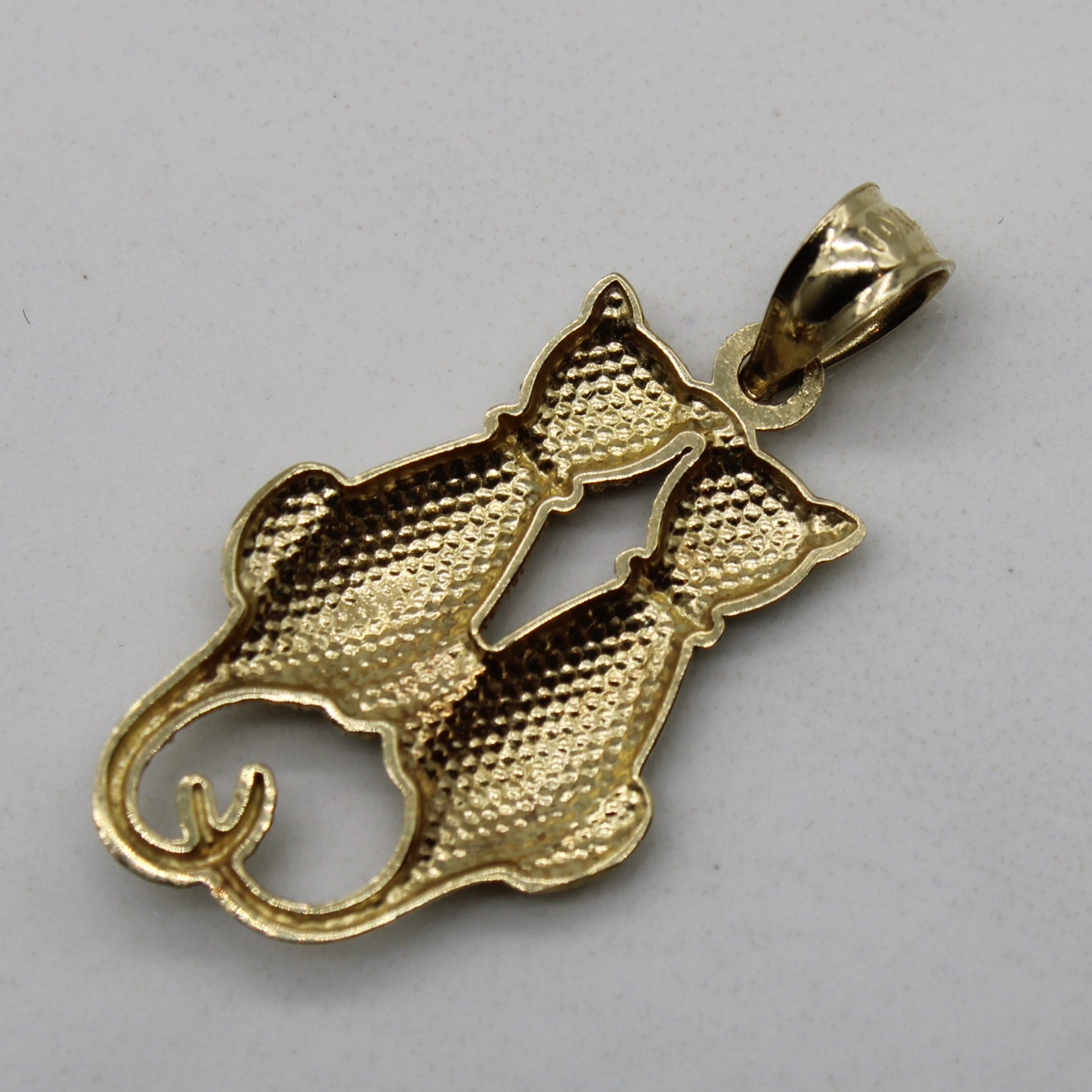 Yellow Gold Cat Pendant |