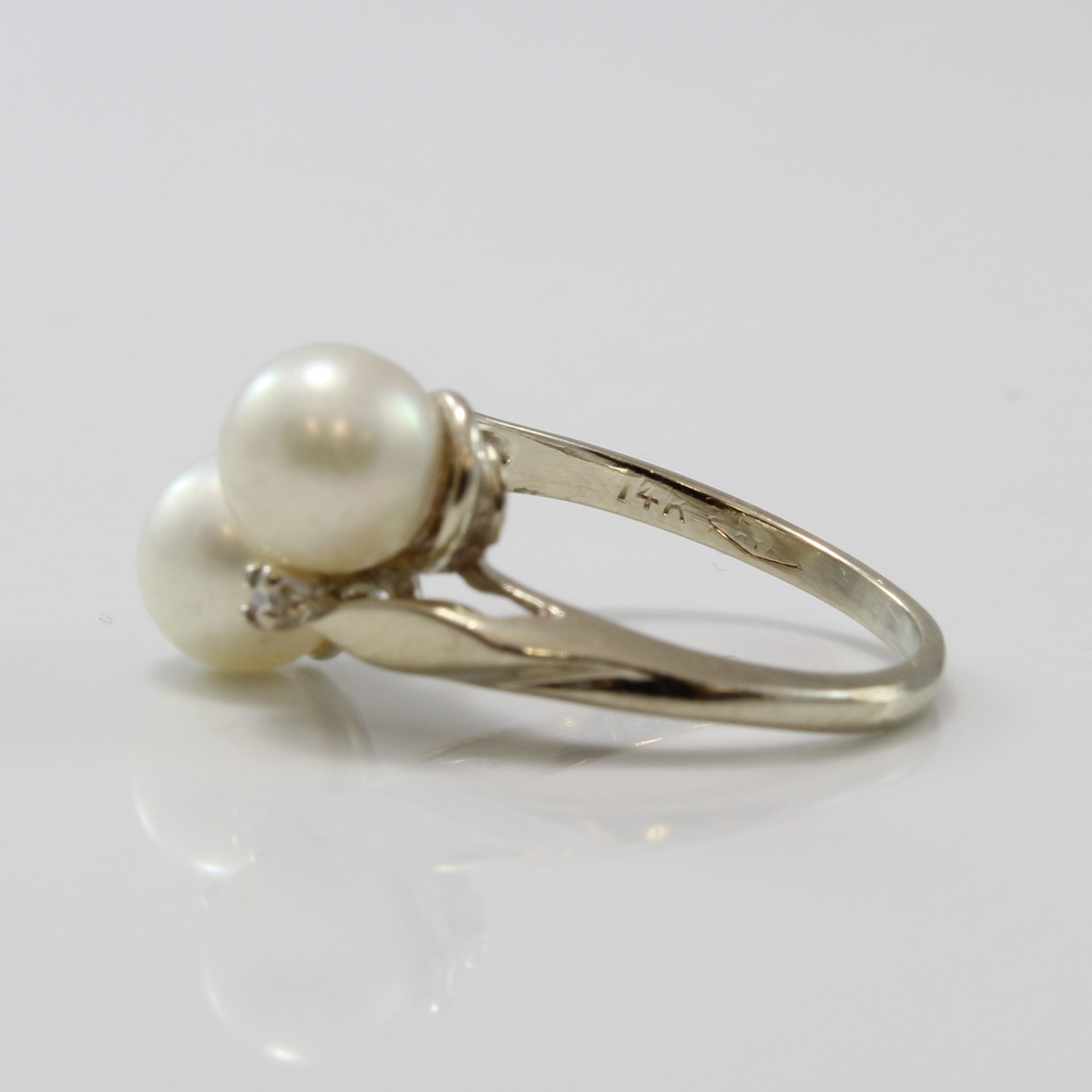 Two Pearl Bypass Ring | 0.02ctw, 3.60ctw | SZ 4.75 |