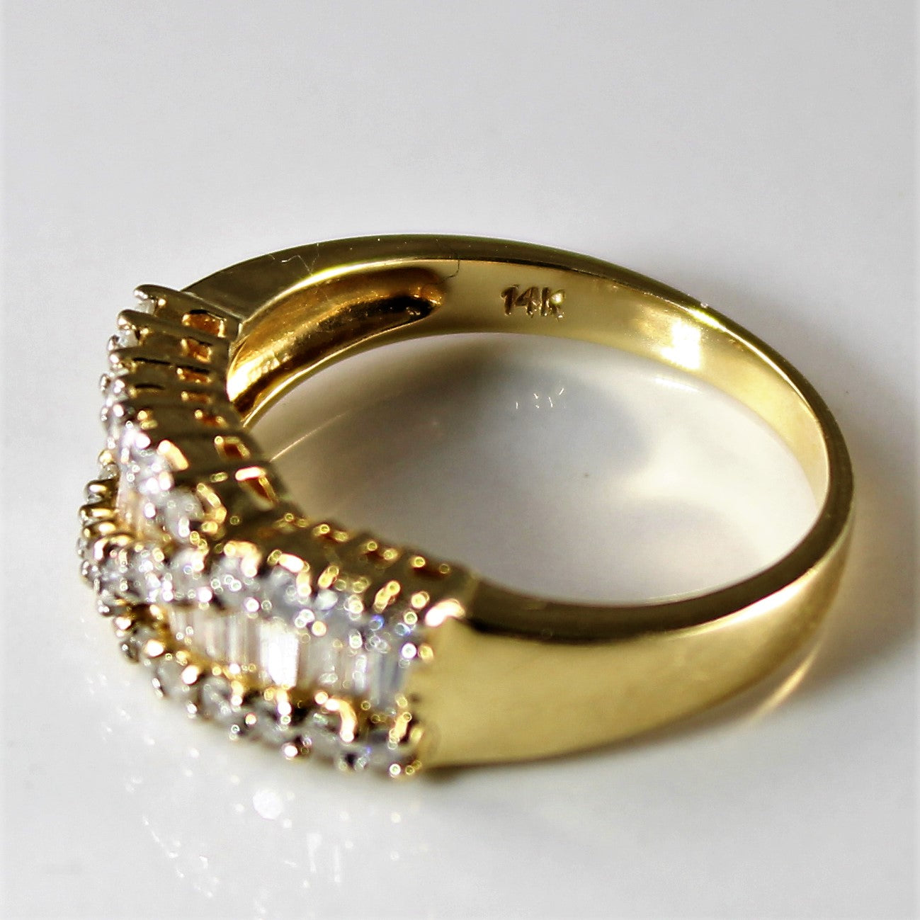 Cluster Set Multi Diamond Ring | 0.84ctw | SZ 6.5 |