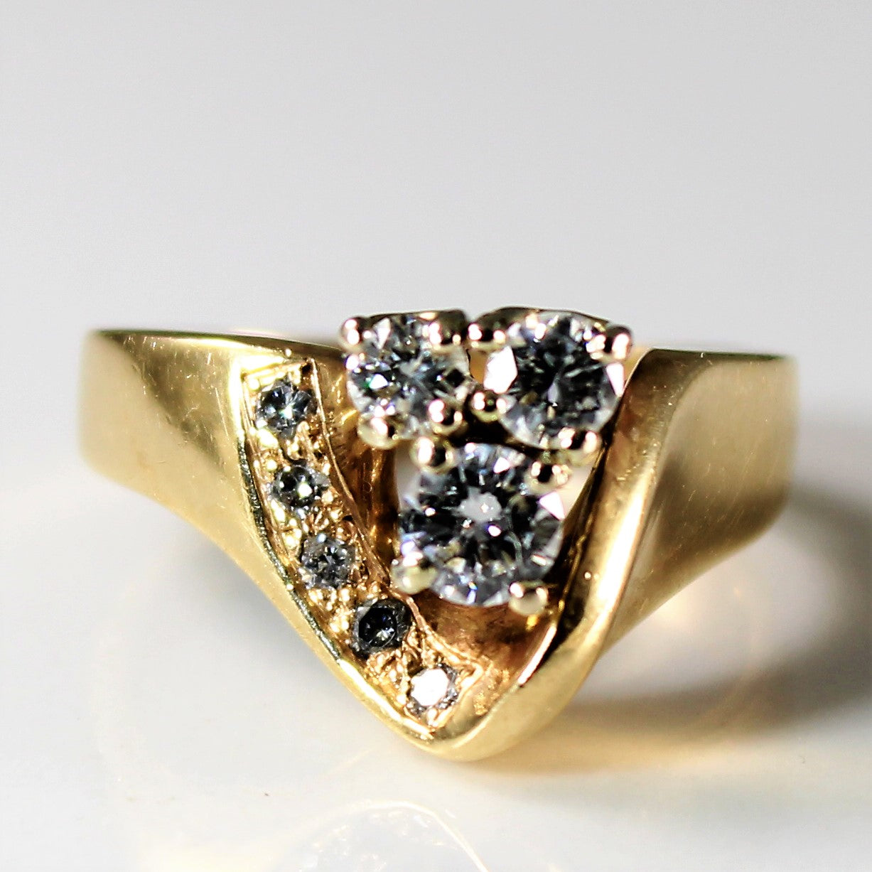 Three Stone Diamond Chevron Ring | 0.48ctw | SZ 5 |