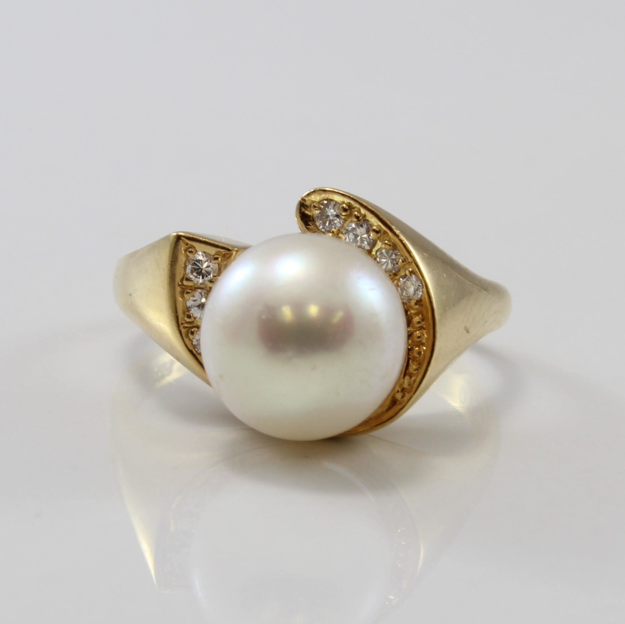 Bypass Pearl & Diamond Ring | 4.65ct, 0.06ctw | SZ 4.75 |