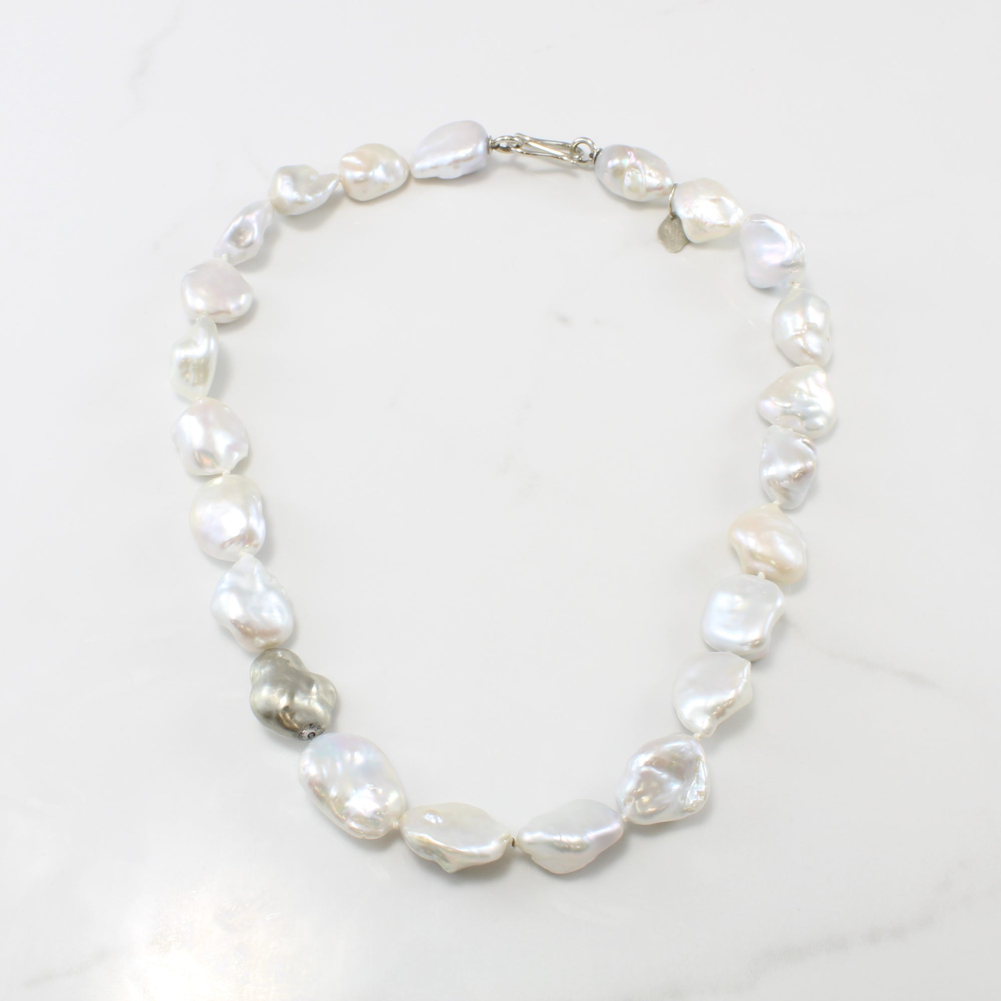Stittgen' Baroque Pearl Necklace | 18