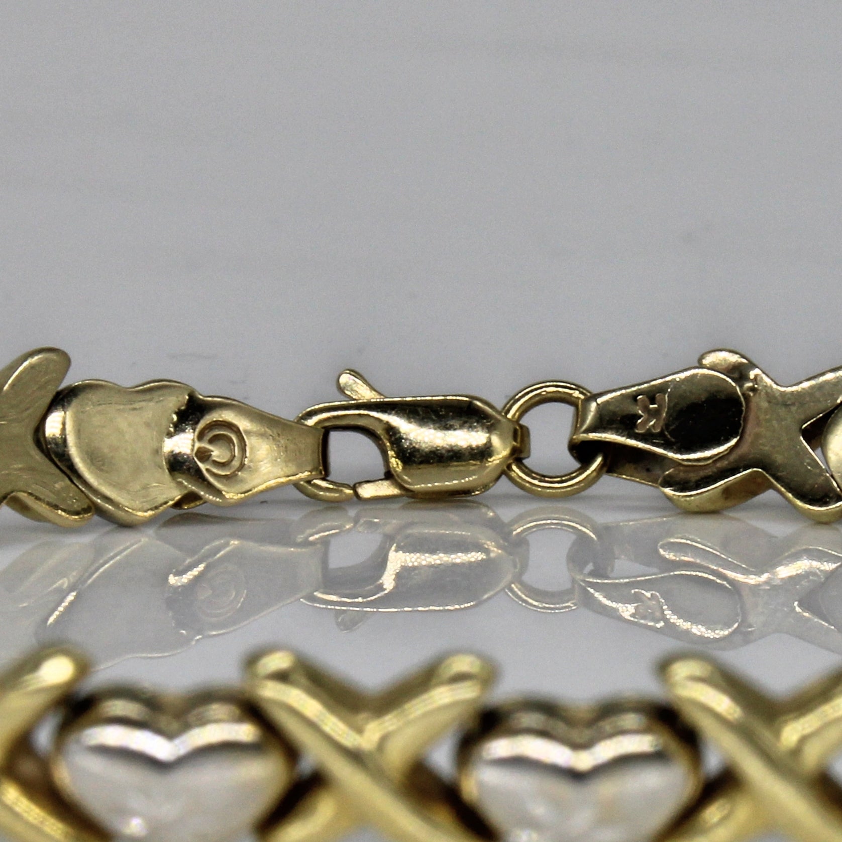 Two Tone XO Heart Link Bracelet 7" 100 Ways