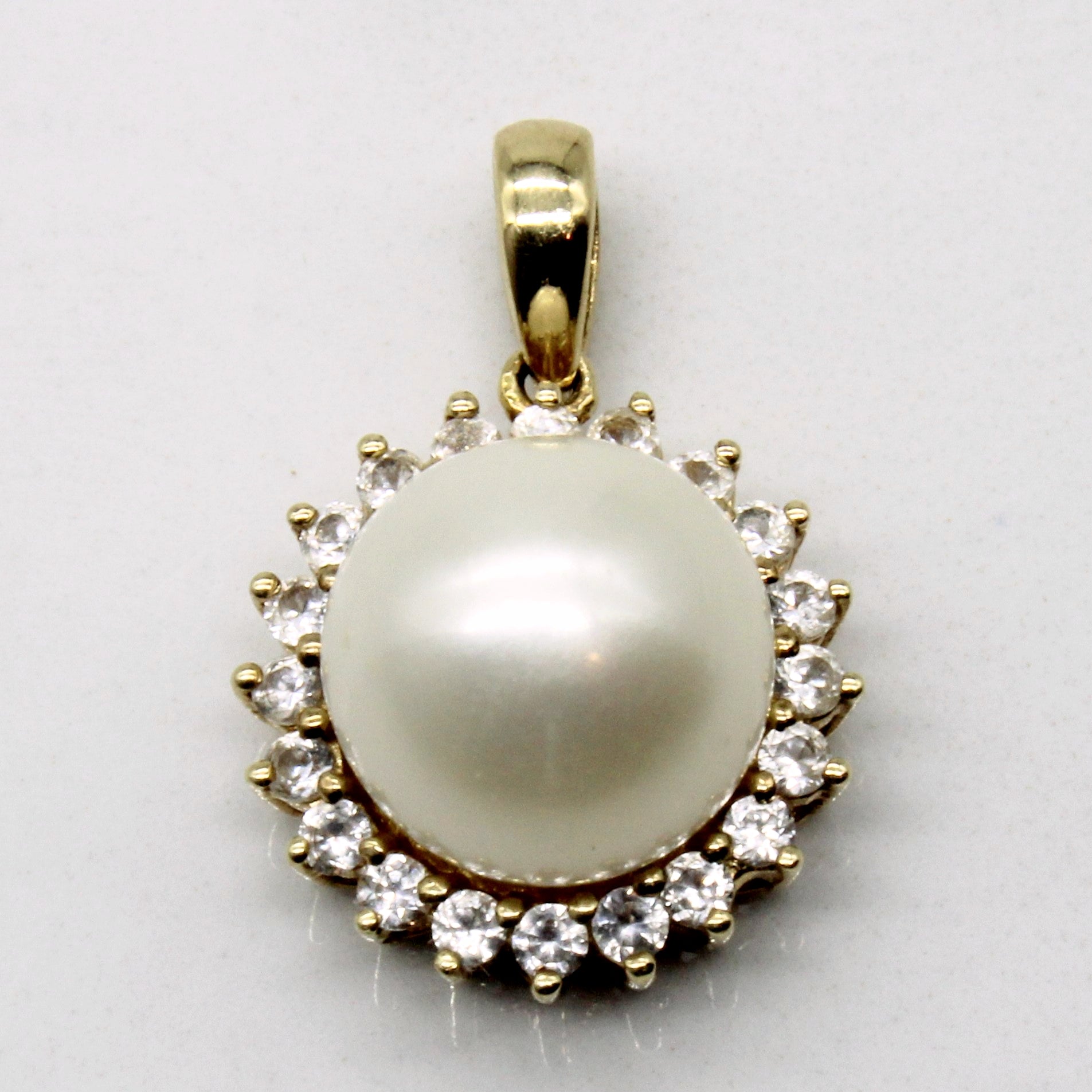 Pearl & Synthetic White Sapphire Pendant | 0.24ctw |