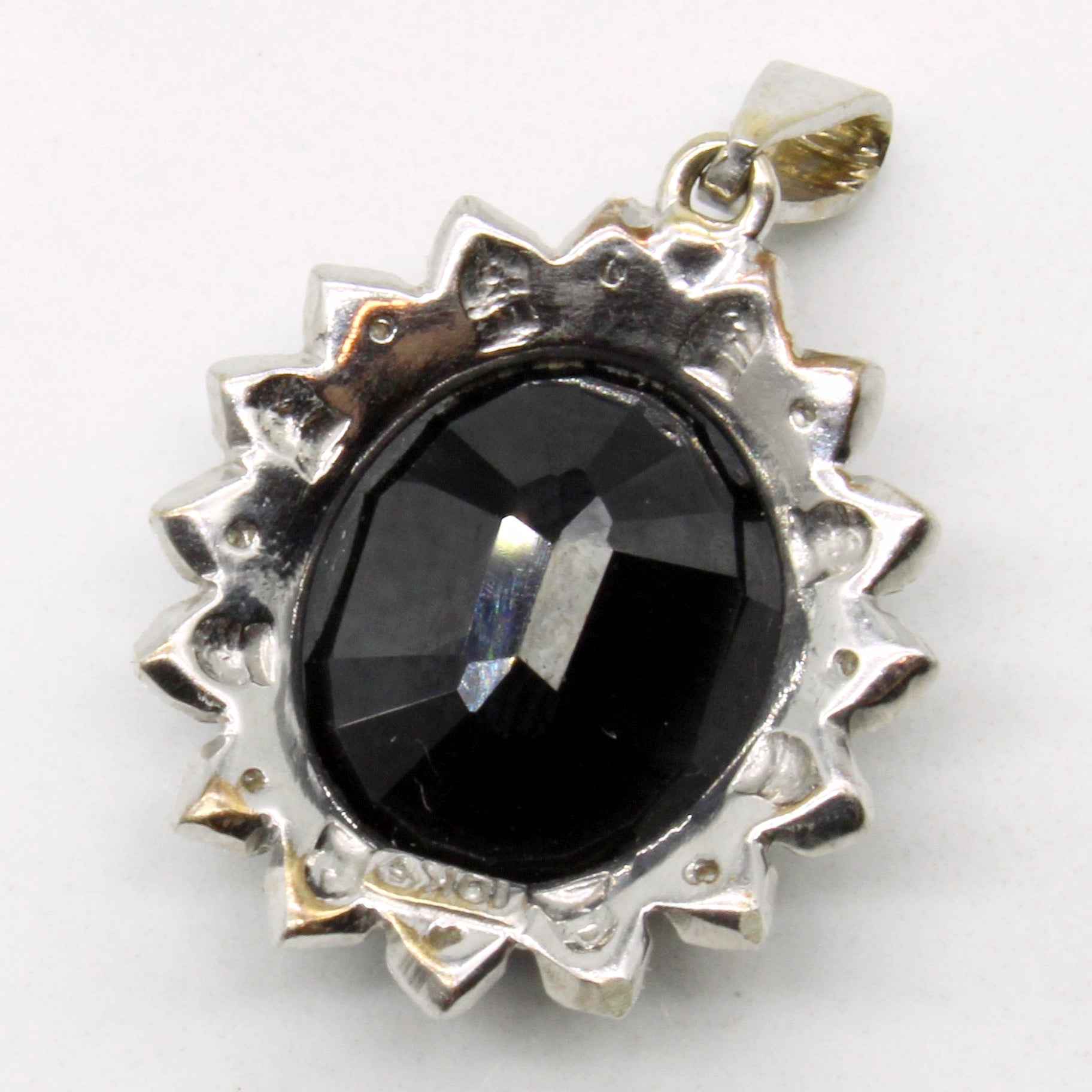 Sapphire & Diamond Pendant | 4.42ct, 0.02ctw |