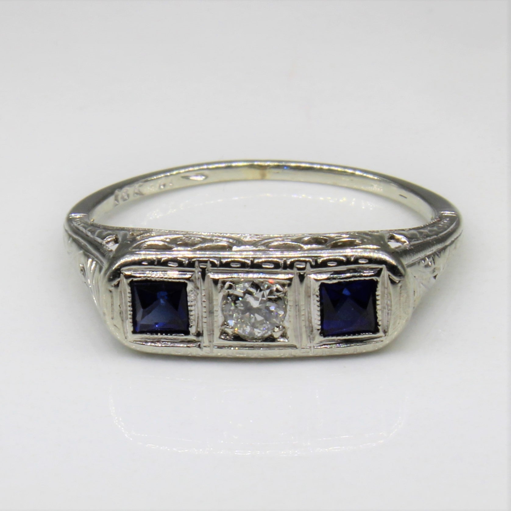 Art Deco Sapphire & Diamond Ring | 0.26ct, 0.07ctw | SZ 5 |