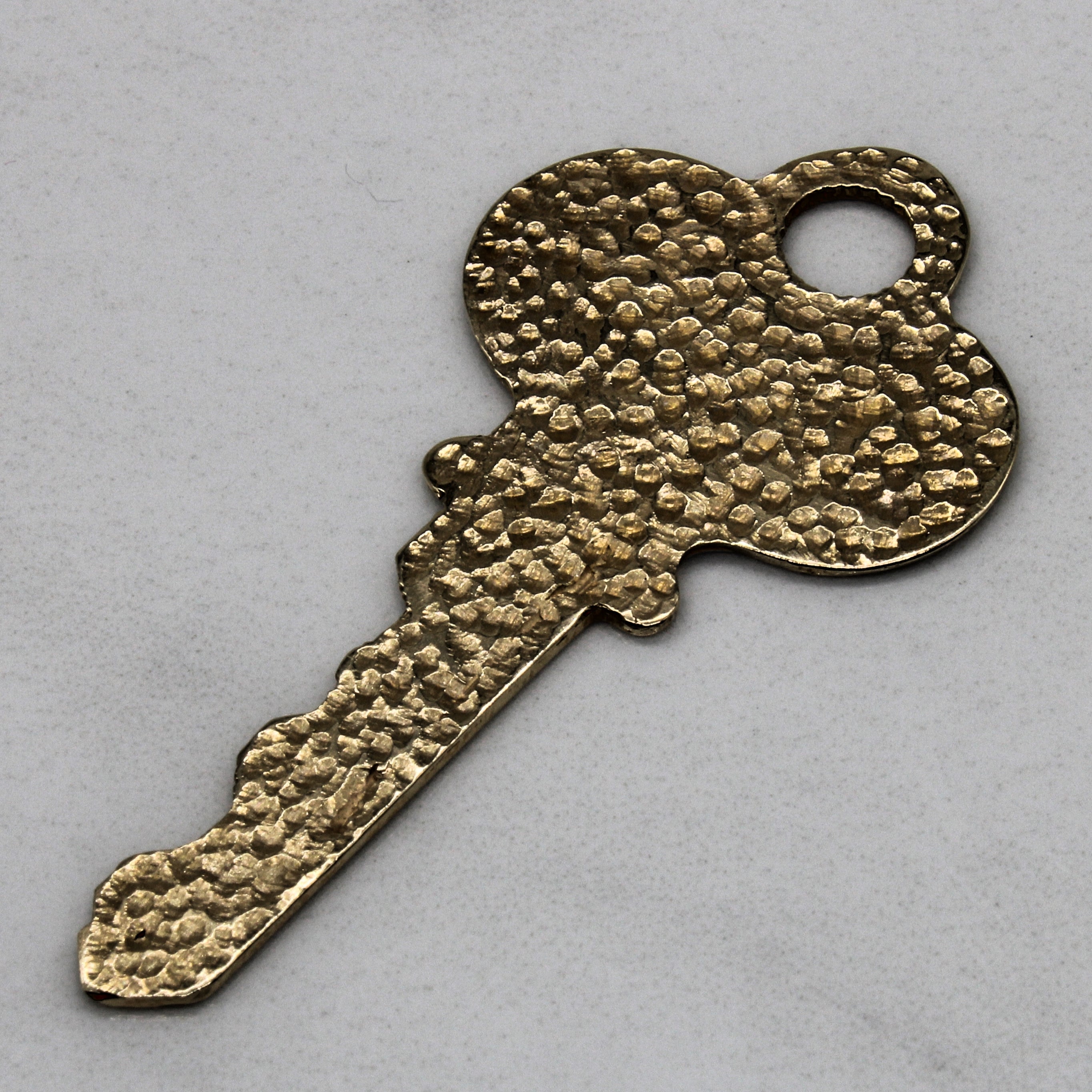 Yellow Gold Key Pendant |