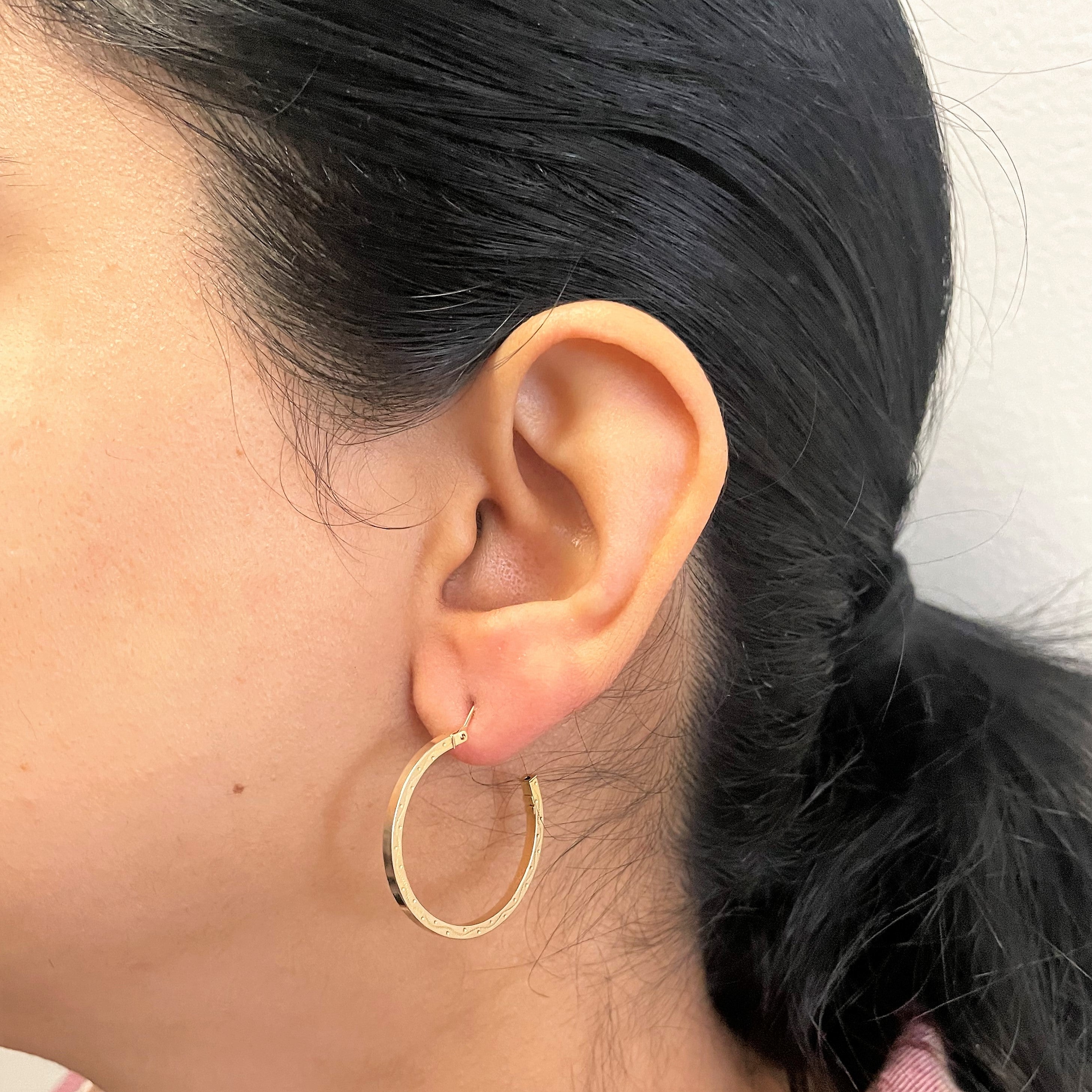 Yellow Gold Hoop Earrings |