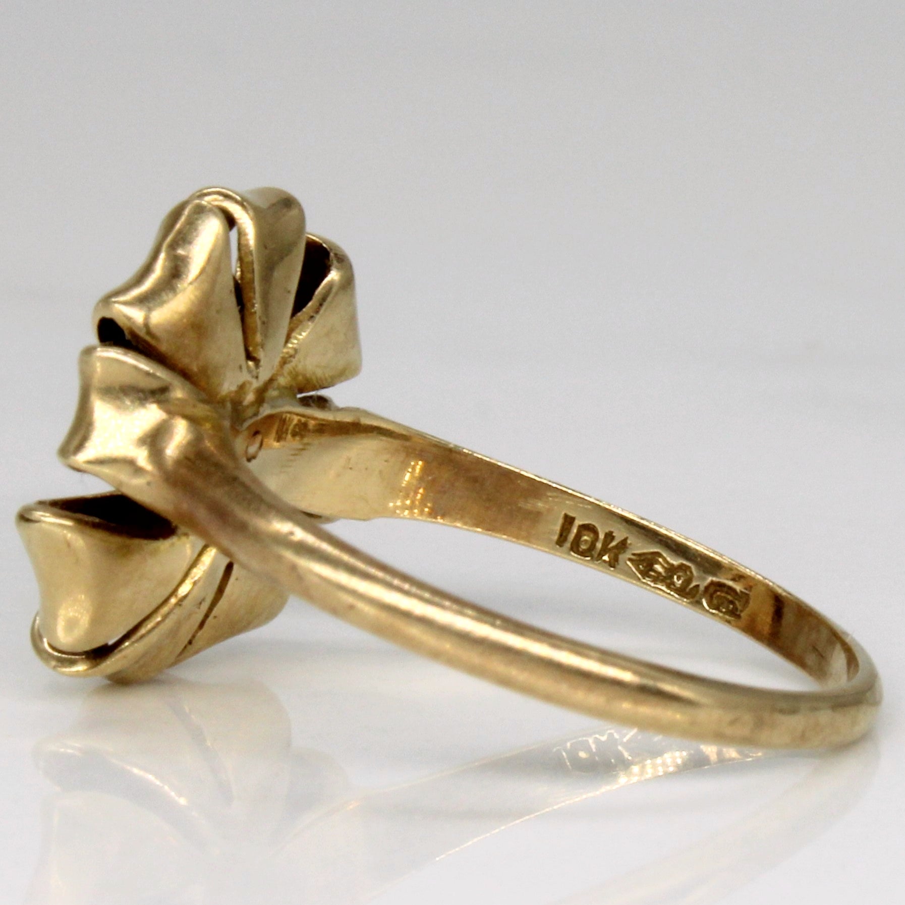 Pearl Bow Design Ring | SZ 6 |