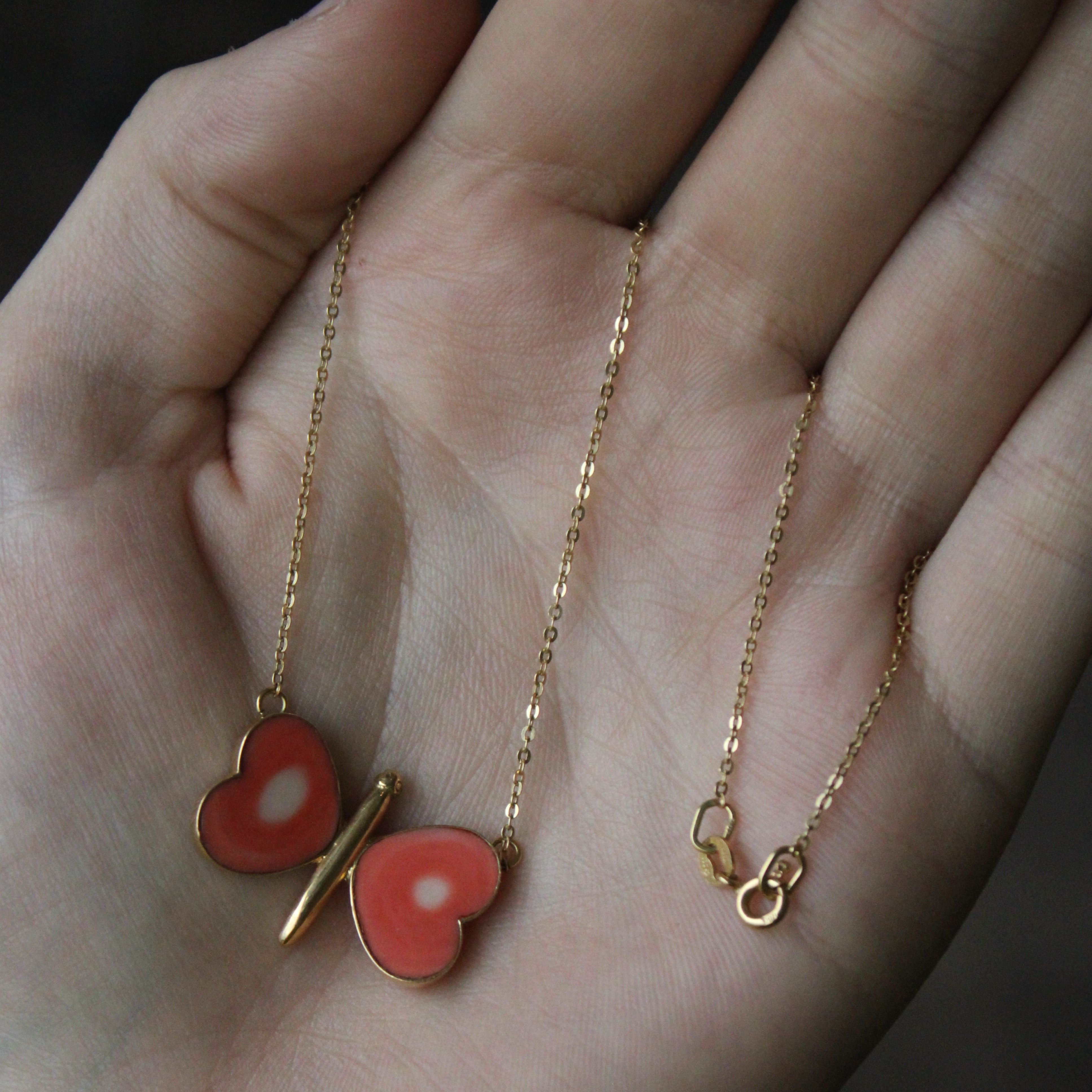 Collier ras du cou papillon en corail | 2,70 ct | 40,6 cm | 