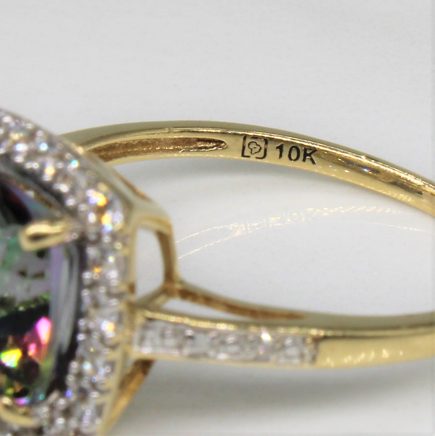 Mystic Topaz & Diamond Ring | 3.00ct, 0.30ctw, 0.02ctw | SZ 8.5 |
