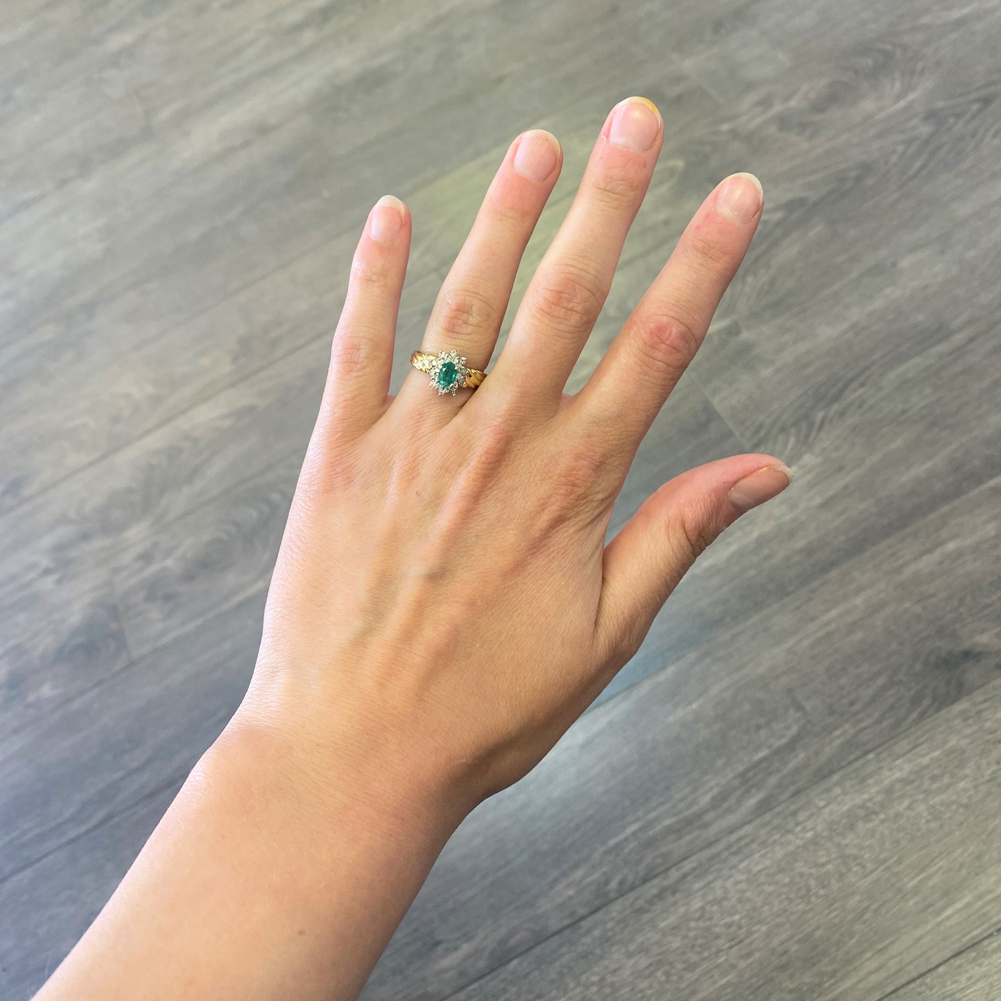 Emerald & Diamond Halo Ring | 0.30ctw, 0.38ct | SZ 5.75 |