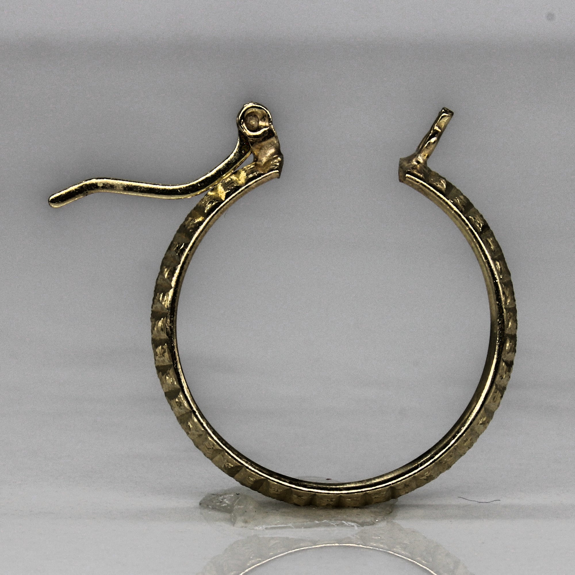 Yellow Gold Textured Hoop Earrings |