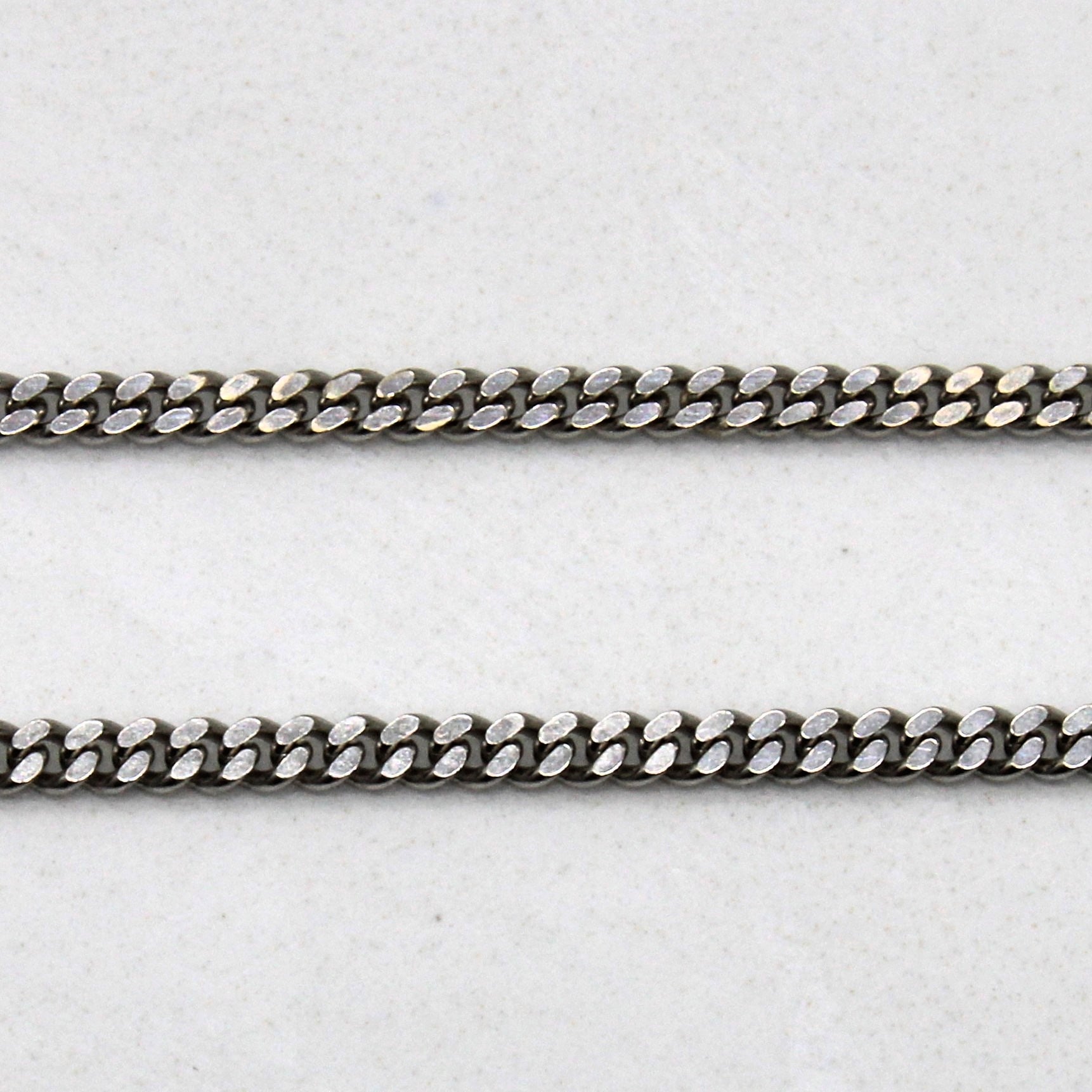 Twisted Diamond Grid Cluster Necklace | 0.13ctw | 18" |