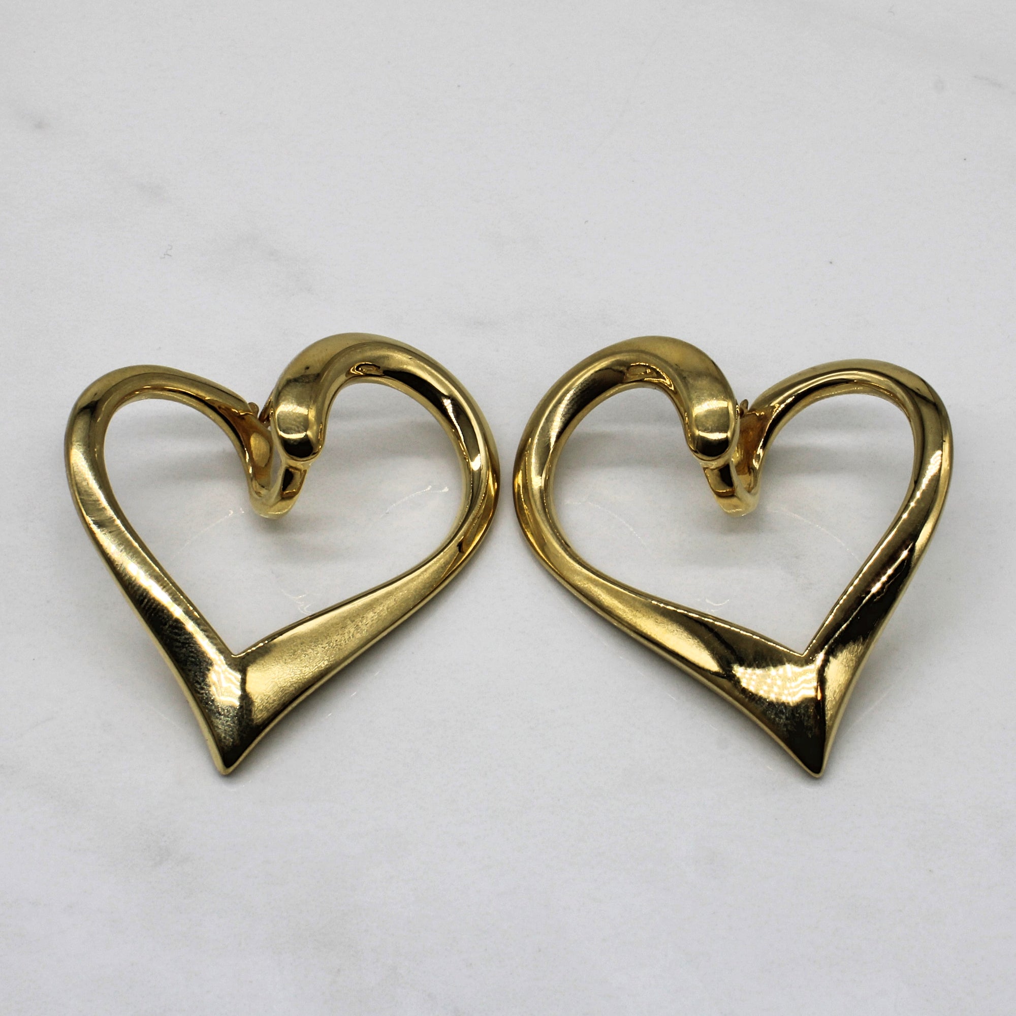 Paloma Picasso Olive Leaf heart earrings in 18k gold  Tiffany  Co