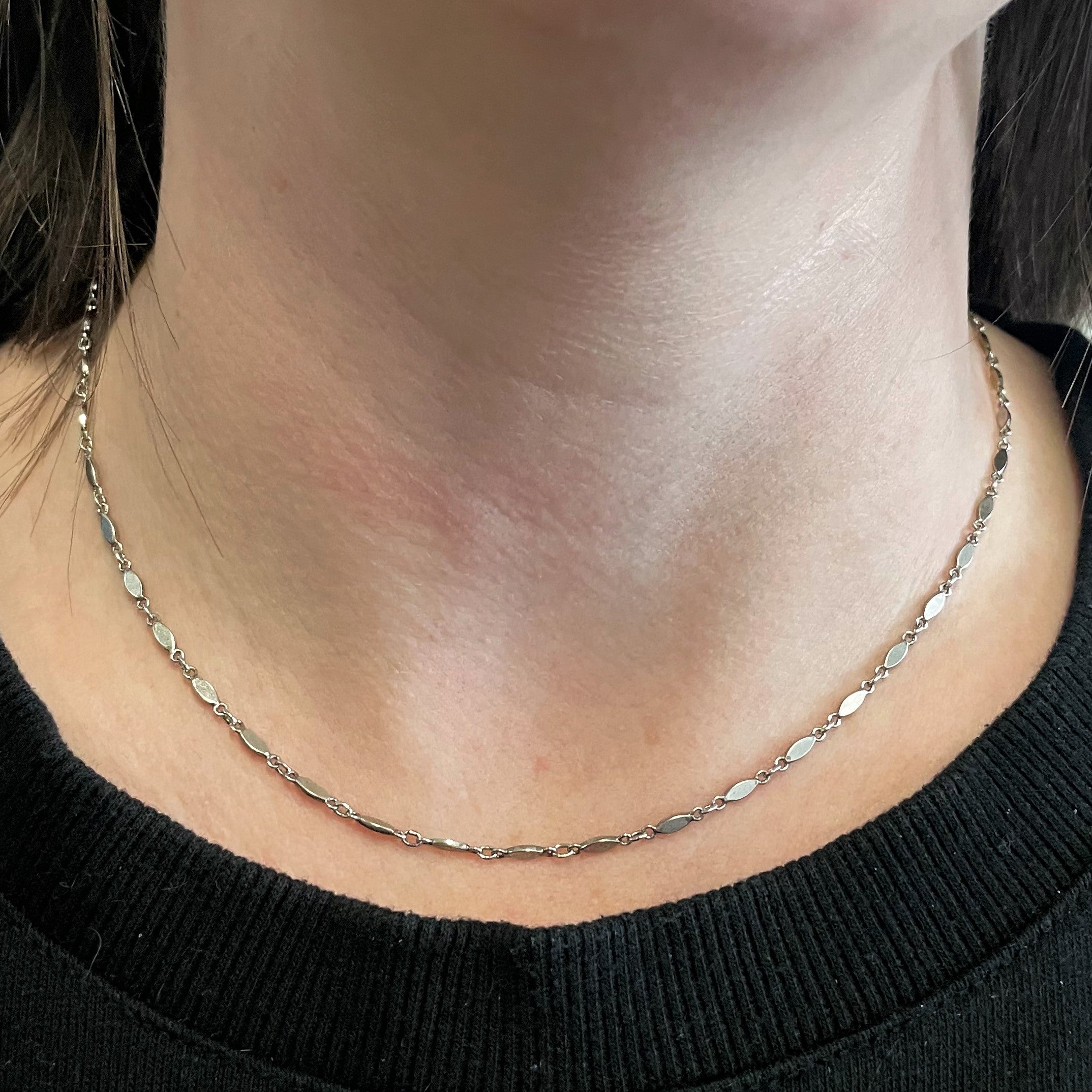 Platinum Bar & Rolo Chain | 16.5"|