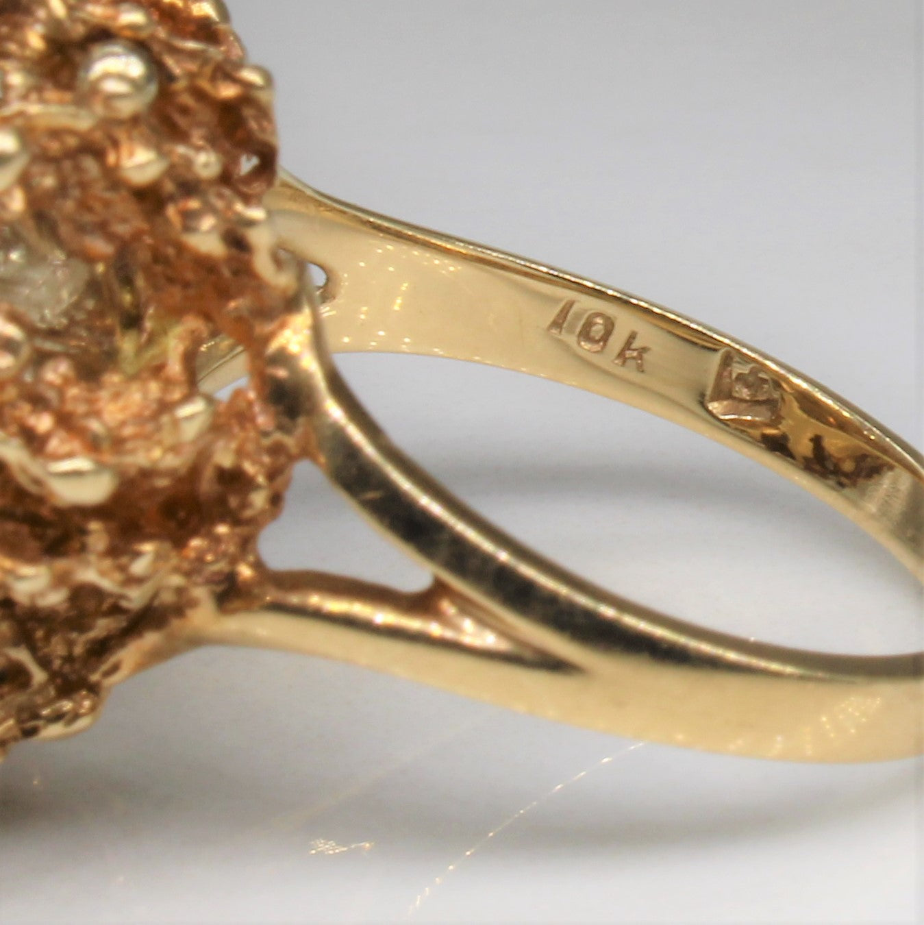 1970s Diamond & Pearl Cocktail Ring | 0.08ctw | SZ 6.5 |