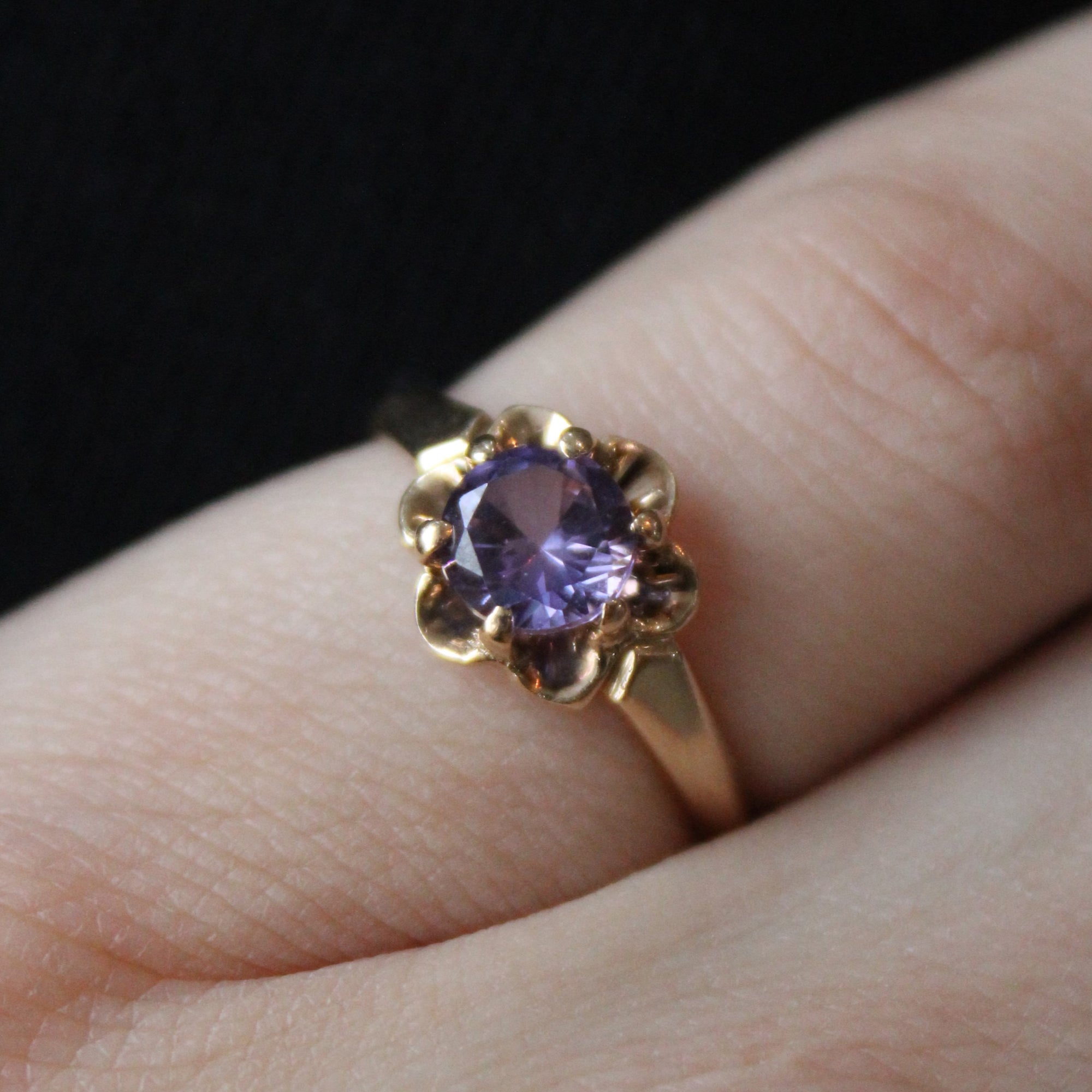 Synthetic Sapphire Solitaire Ring | 0.90ct | SZ 5.5 |