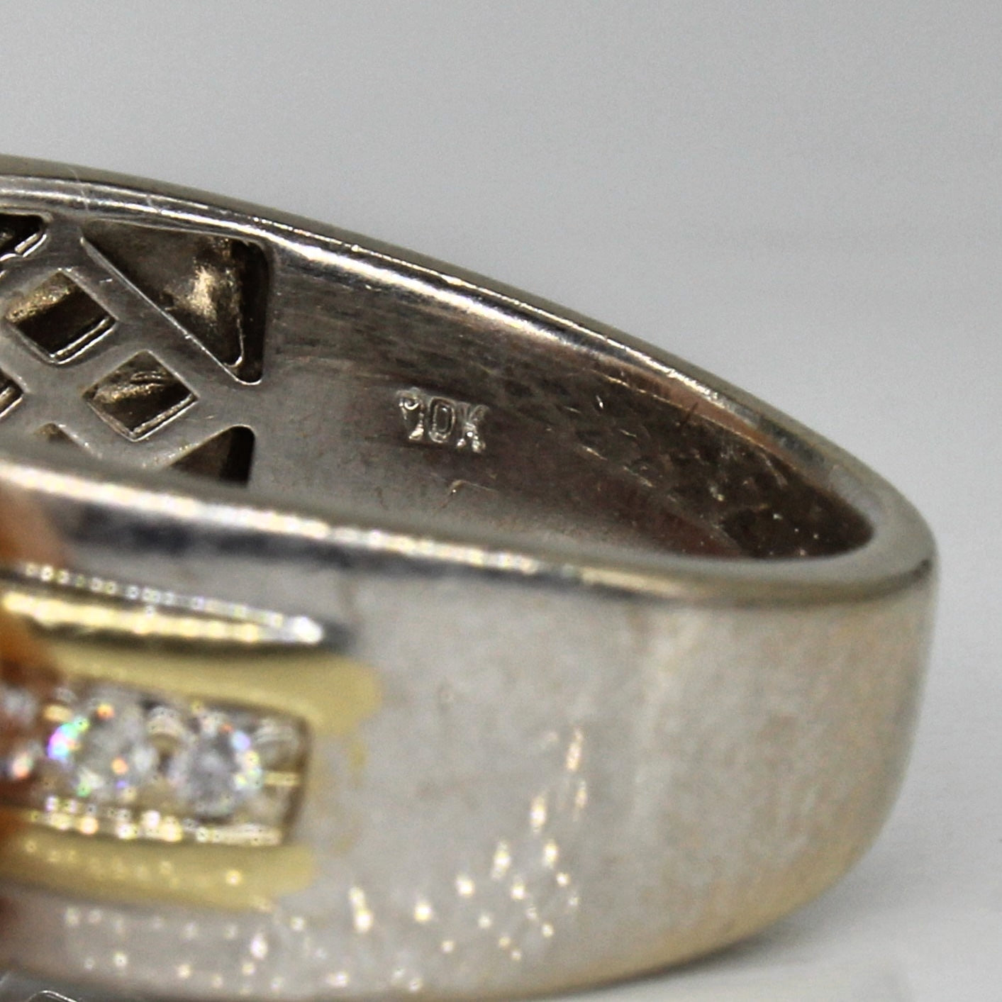 Two Tone Diamond Band | 0.27ctw | SZ 9.75 |