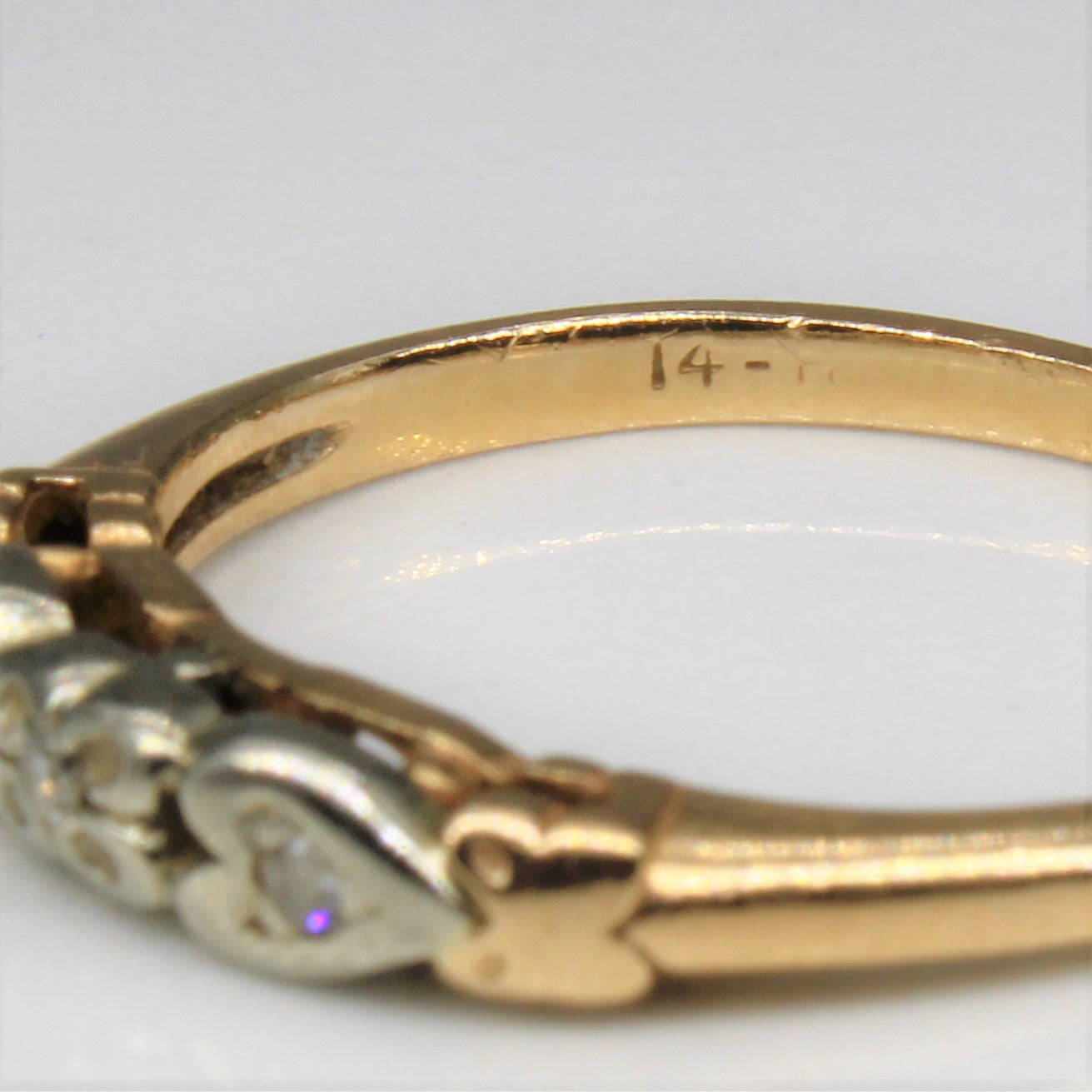 1940s Diamond Wedding Band | 0.015ctw | SZ 5.25 |