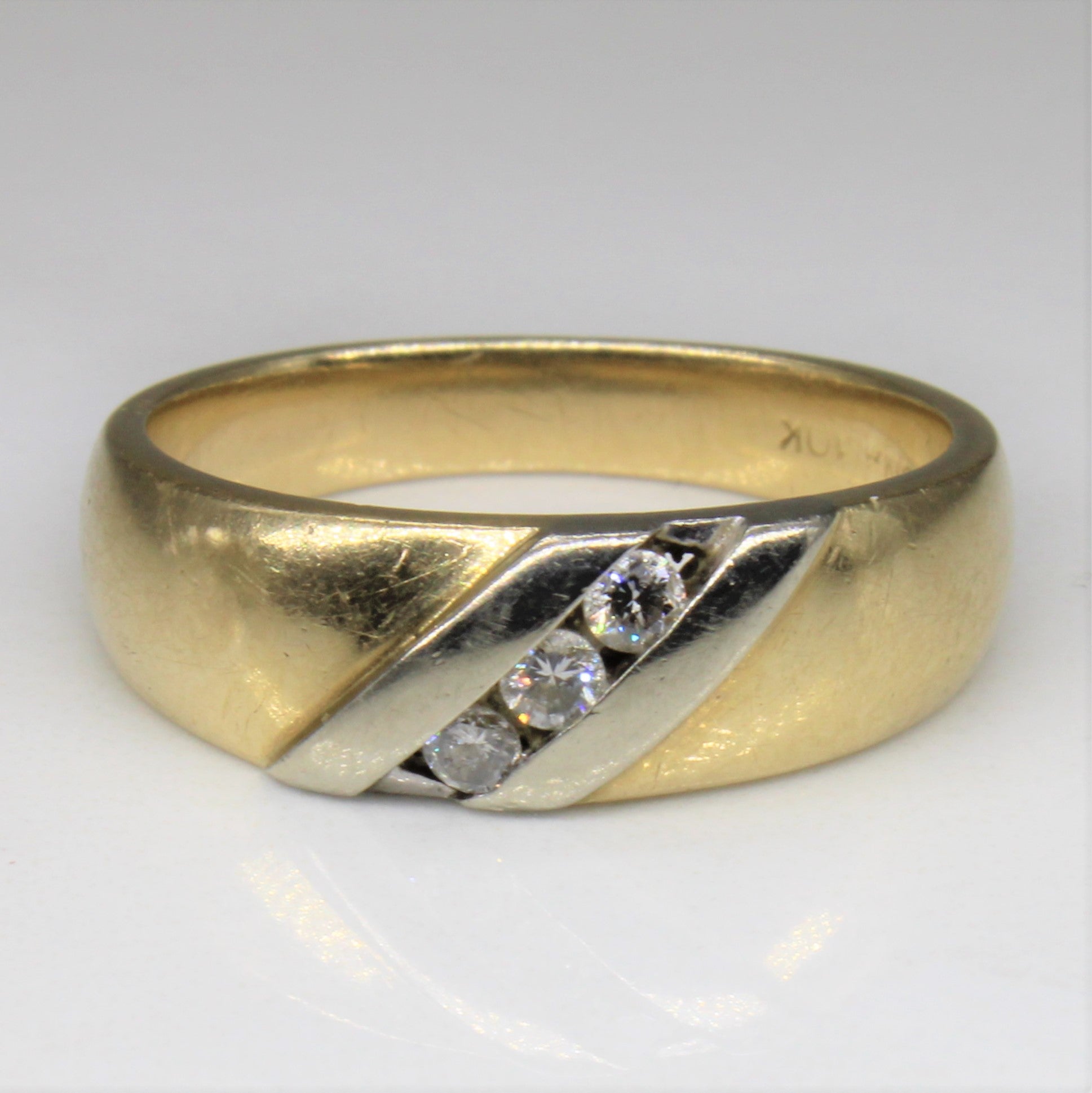 Diagonal Channel Set Diamond Ring | 0.09ctw | SZ 6.25 |