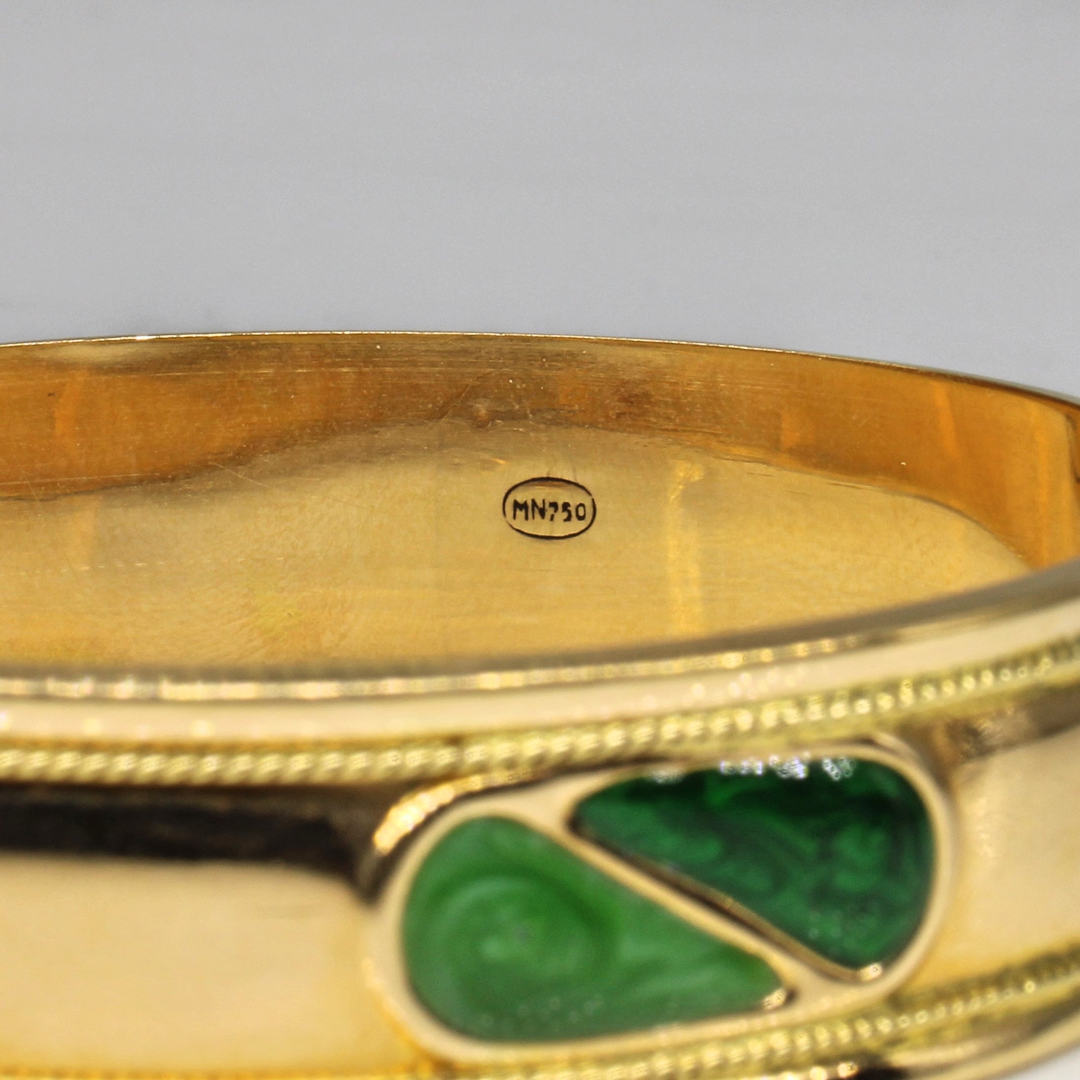 Enamelled Yellow Gold Bangle | 7" |