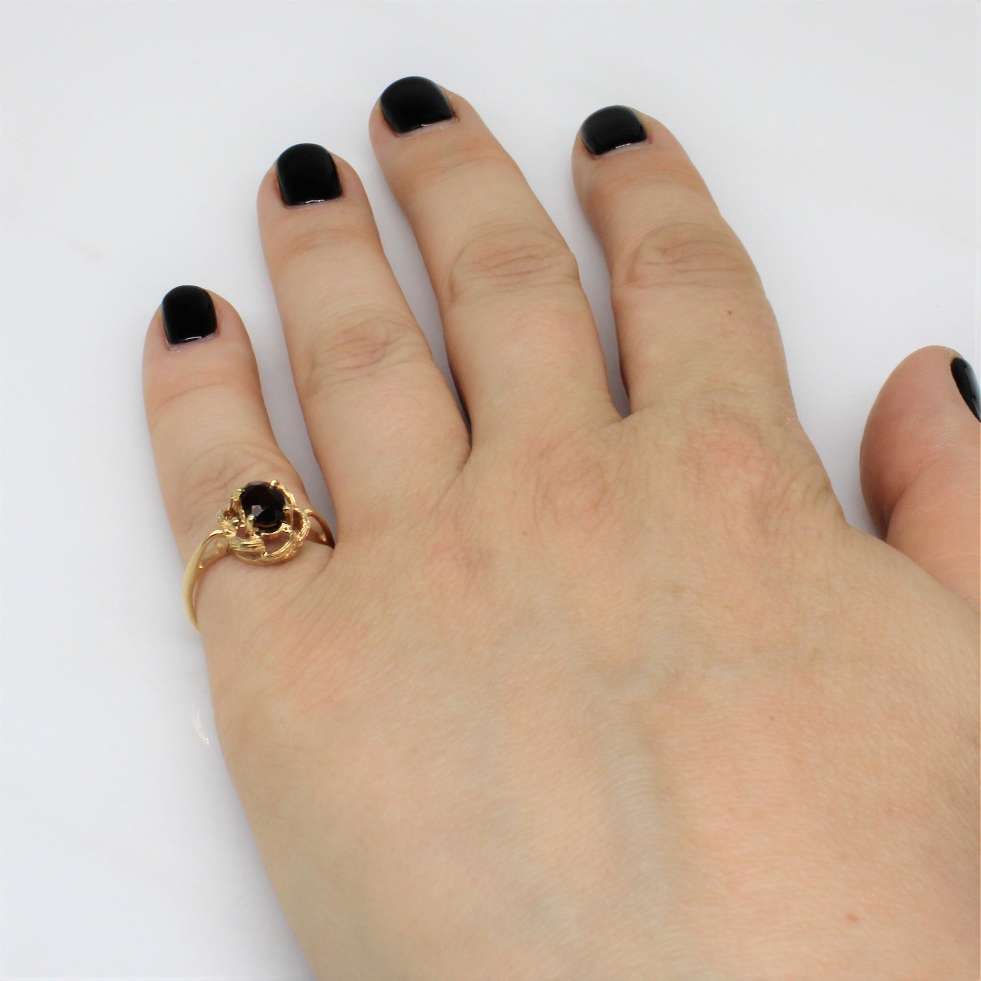 Floral Halo Garnet Ring | 0.75ct | SZ 6 |