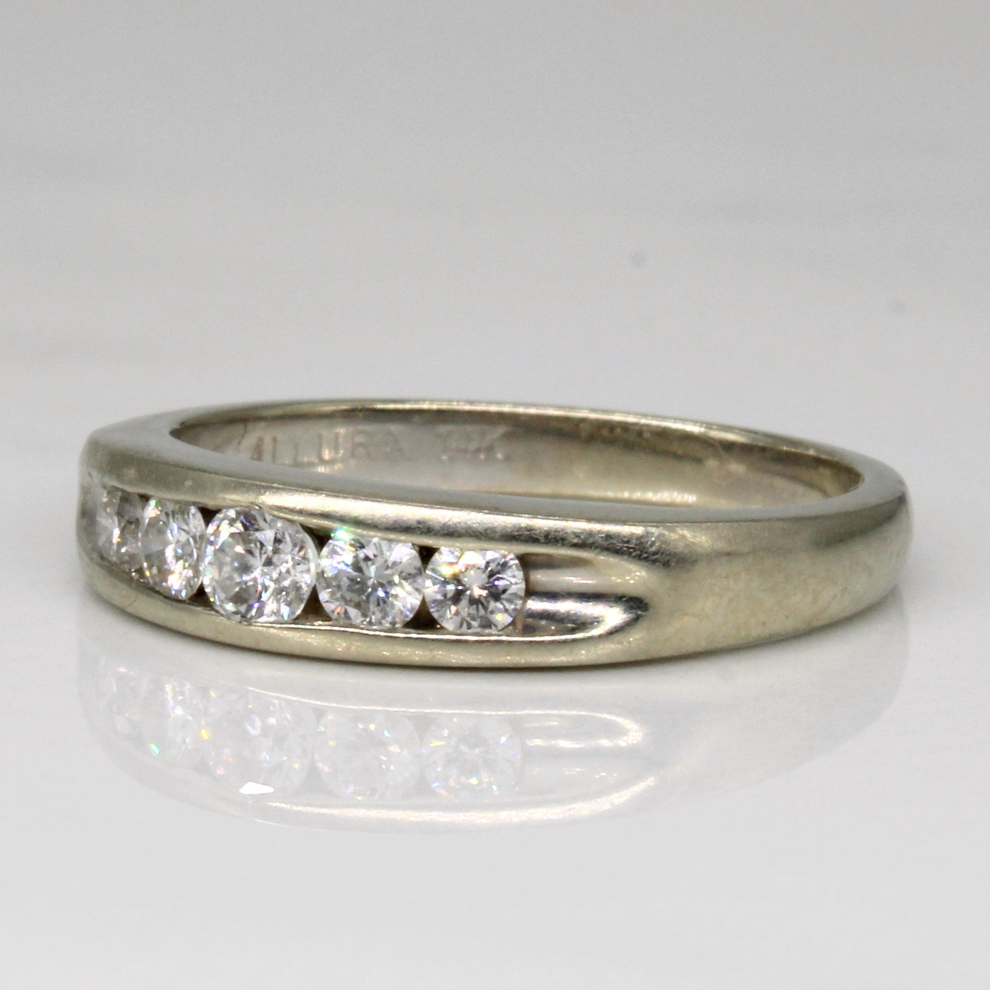 Graduated Diamond Channel Band | 0.31ctw | SZ 6.25 |