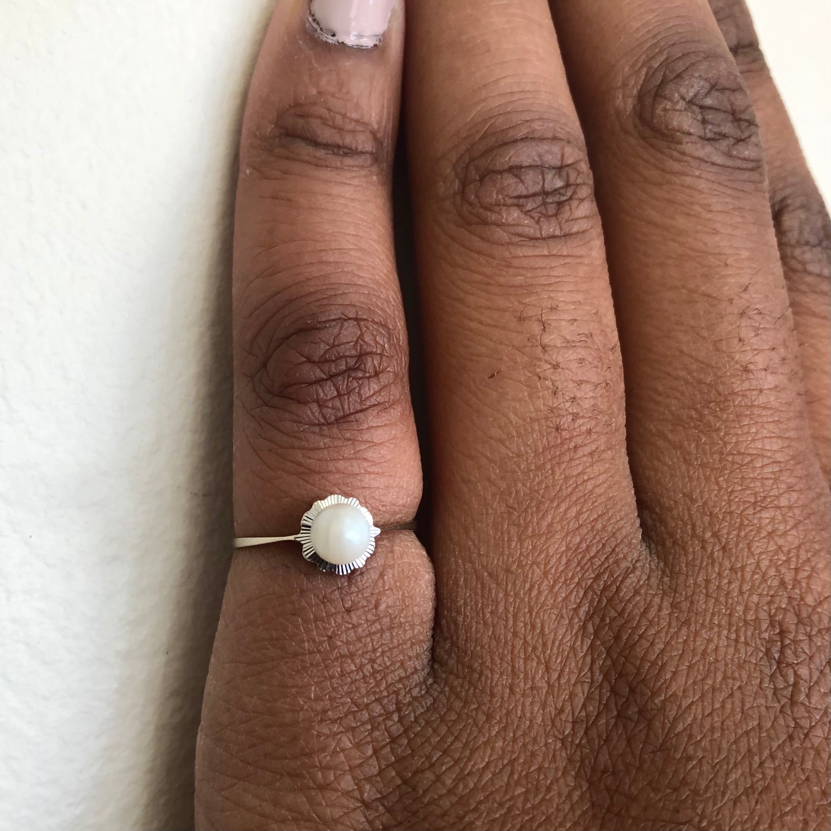 Solitaire Pearl Ring | 0.90ct | SZ 5.75 |