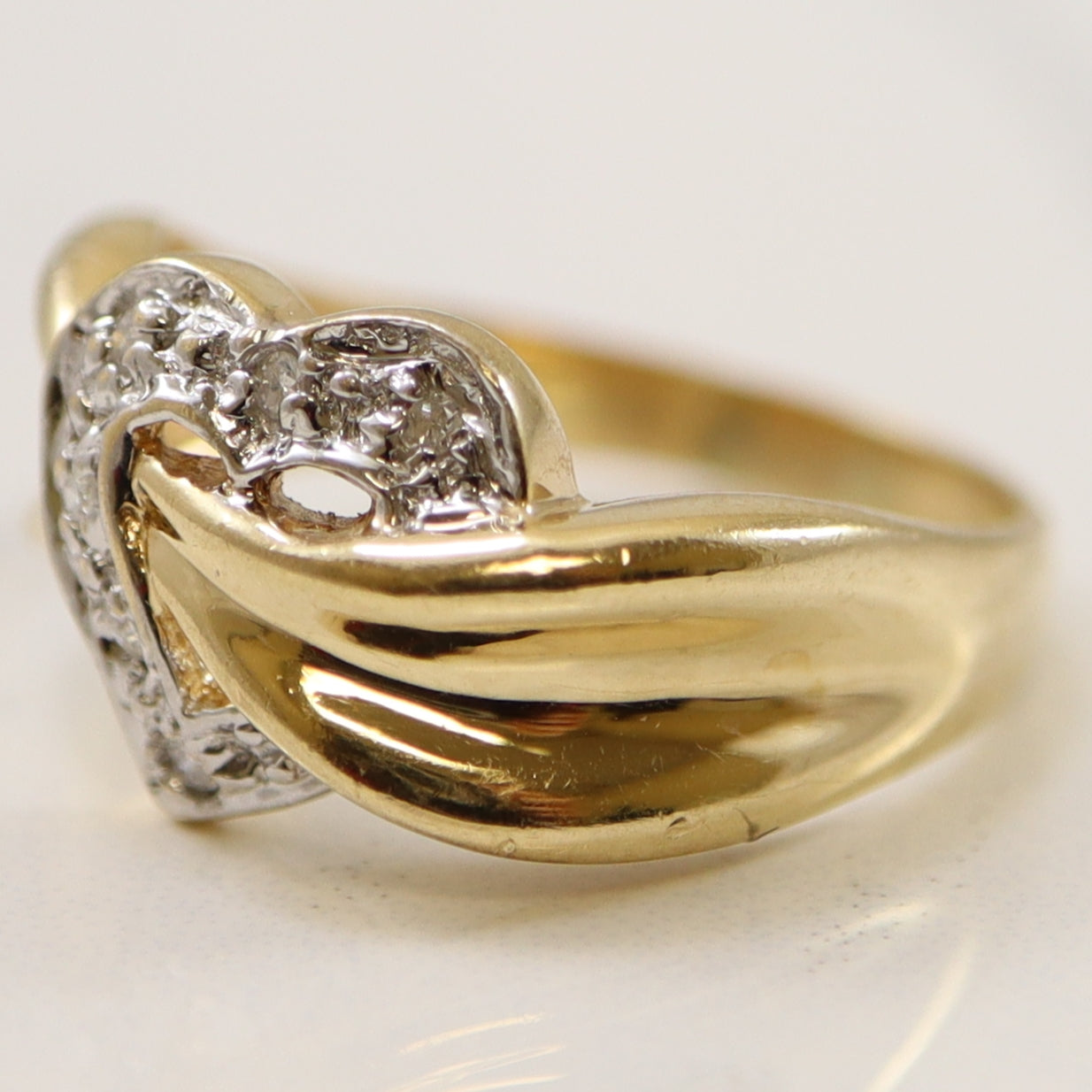 Diamond Heart Bypass Ring | 0.15ctw | SZ 6.75 |