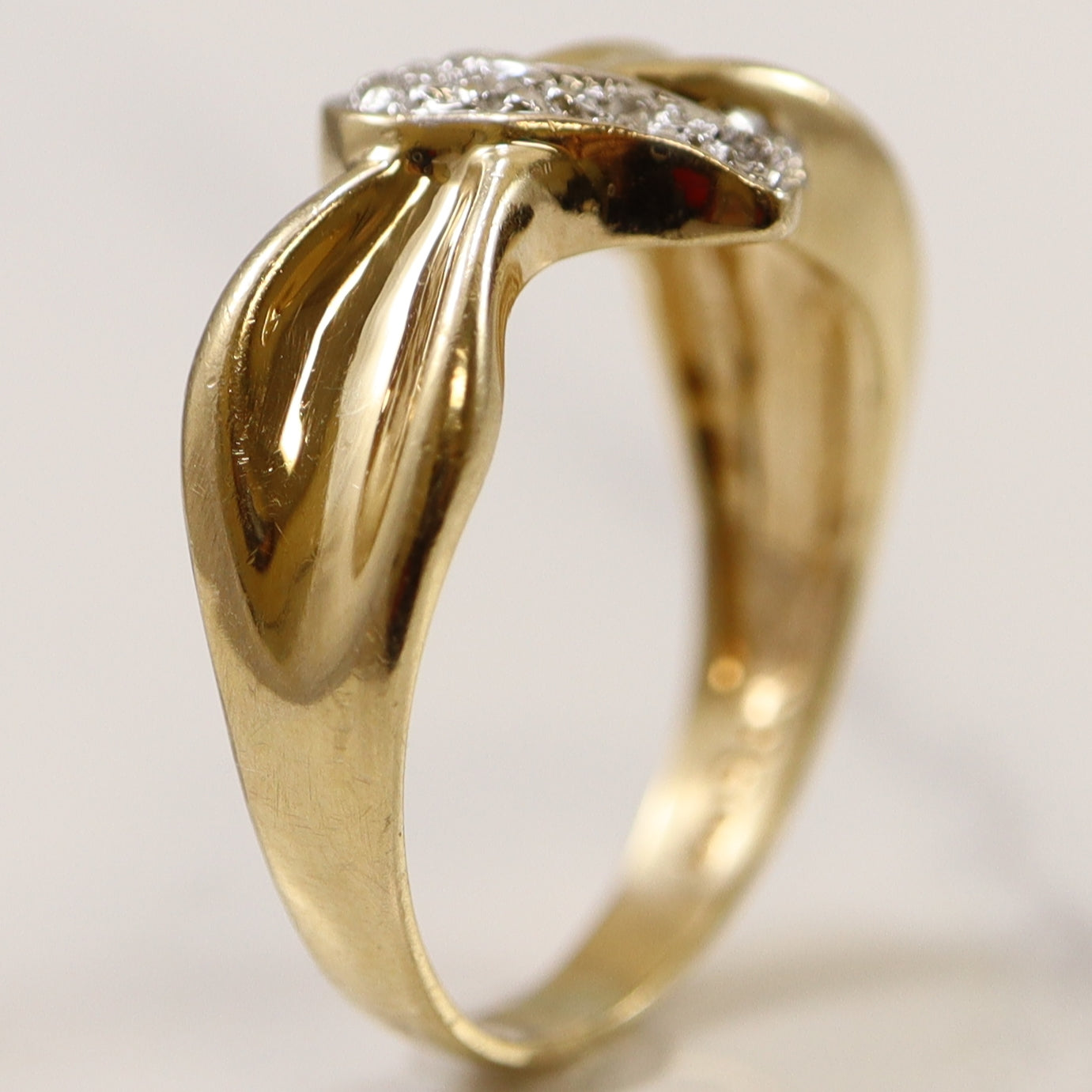 Diamond Heart Bypass Ring | 0.15ctw | SZ 6.75 |