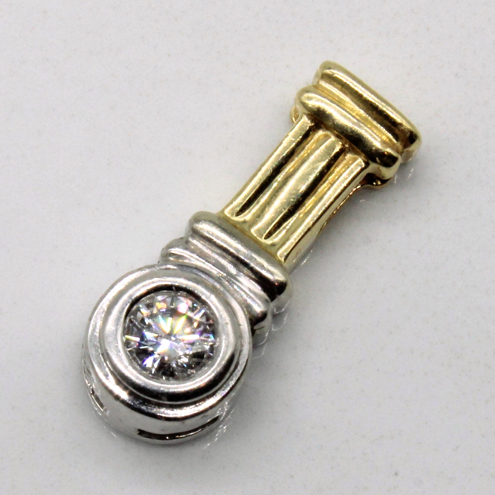 Pendentif goutte serti clos de diamants | 0,18 ct | 