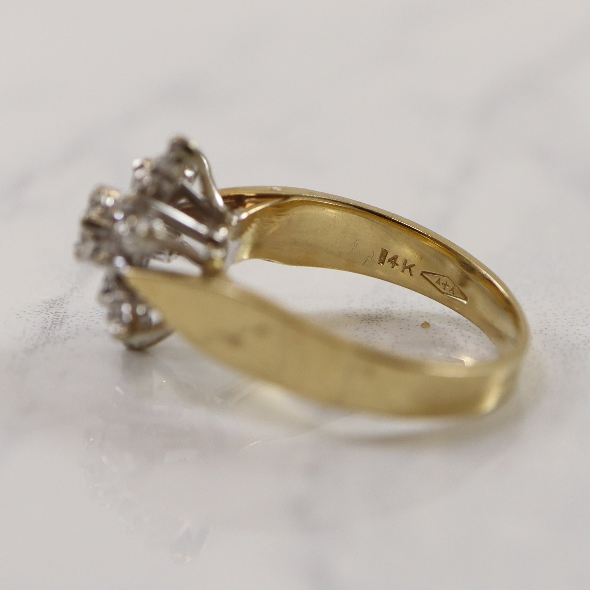 Starburst Diamond Cathedral Ring | 0.27ctw | SZ 5.5 |