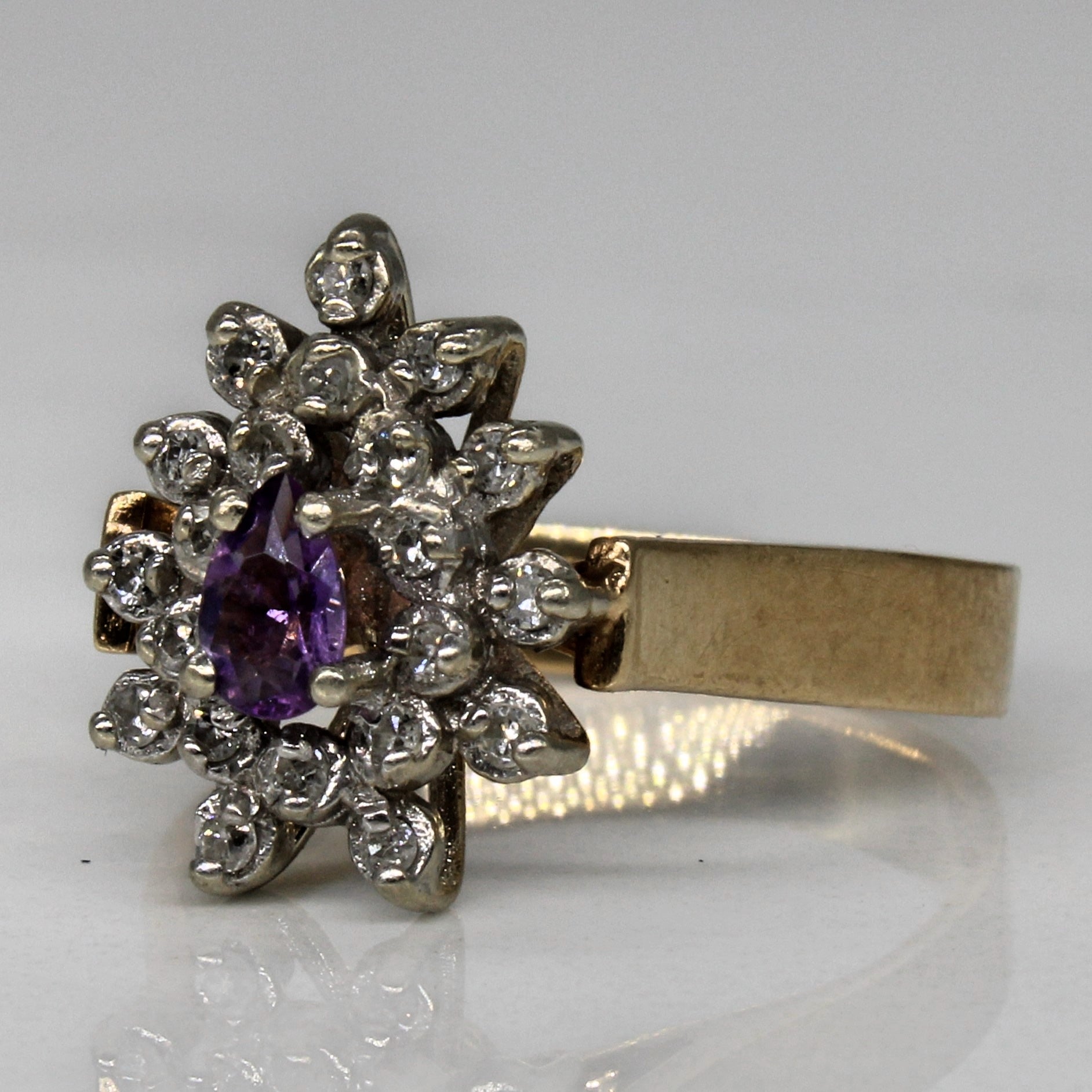 Amethyst & Diamond Cocktail Ring | 0.15ctw, 0.09ct | SZ 5.75 |