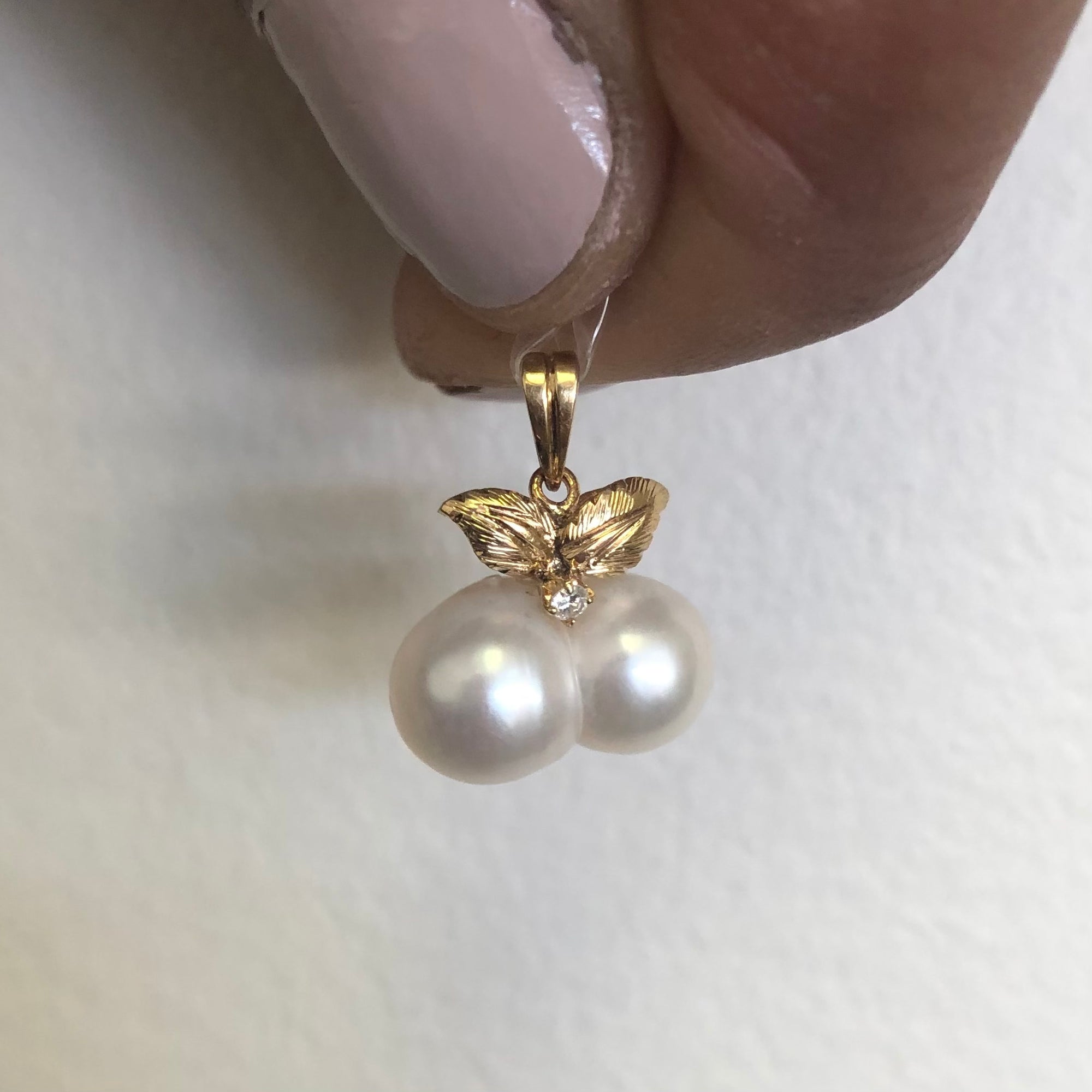 Baroque Pearl & Diamond Pendant | 7.90ctw, 0.02ct |