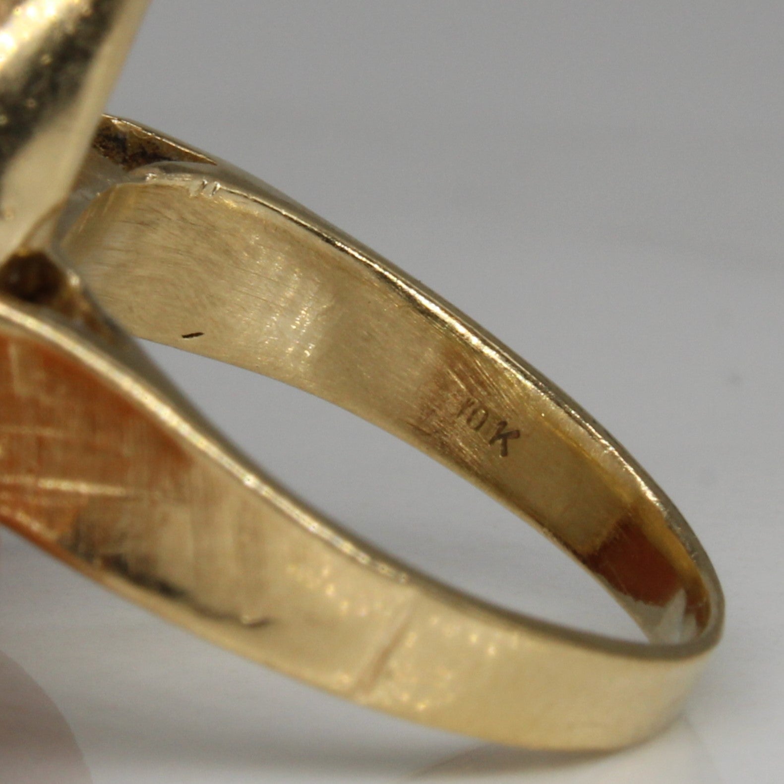 Mabé Pearl Cocktail Ring | SZ 6.25 |