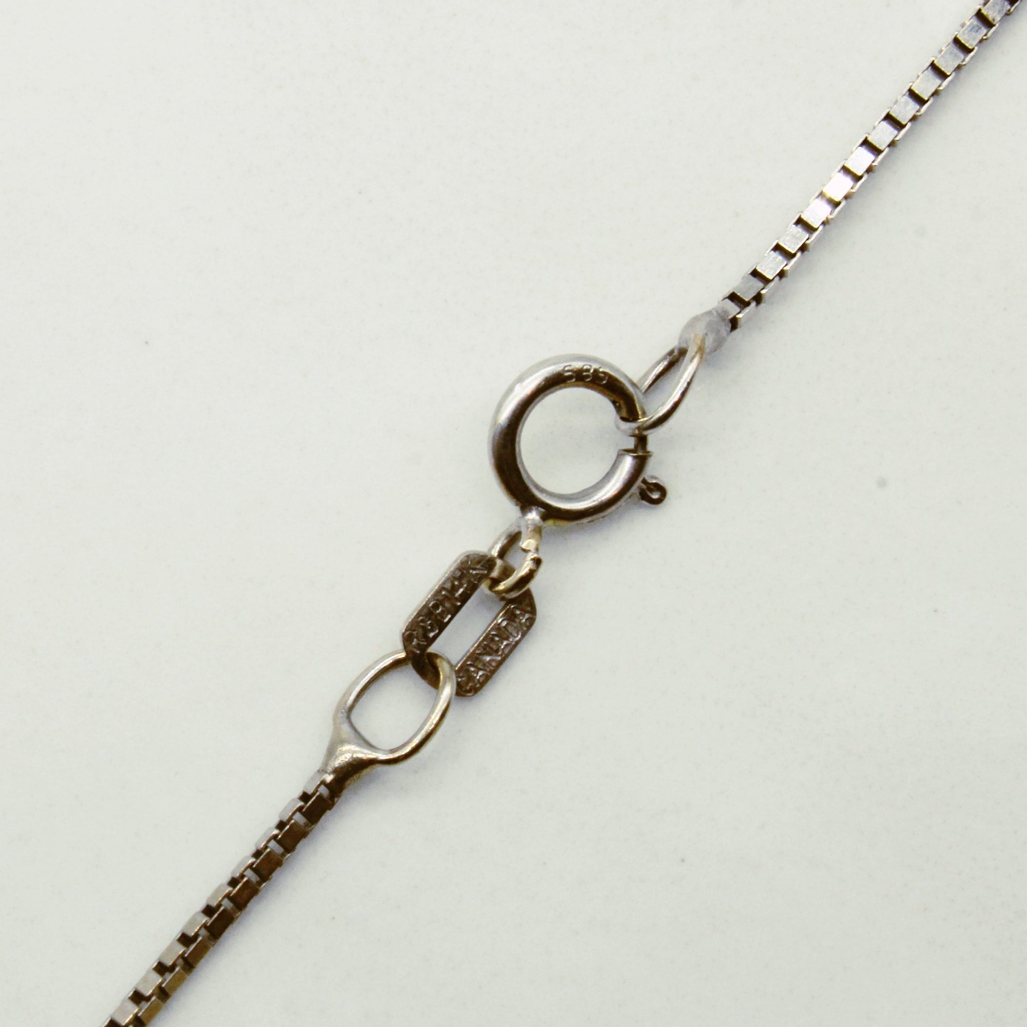 14k White Gold Box Link Chain | 18