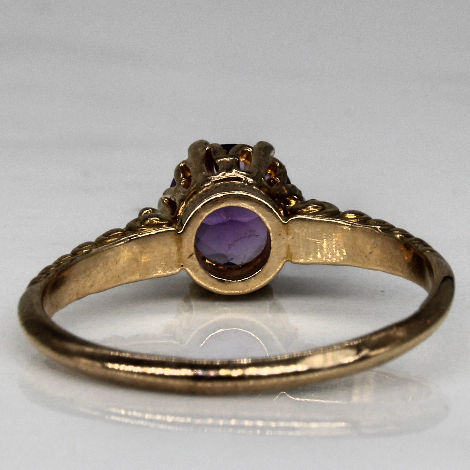 1960s Amethyst Ring | 0.38ct | SZ 8.25 |