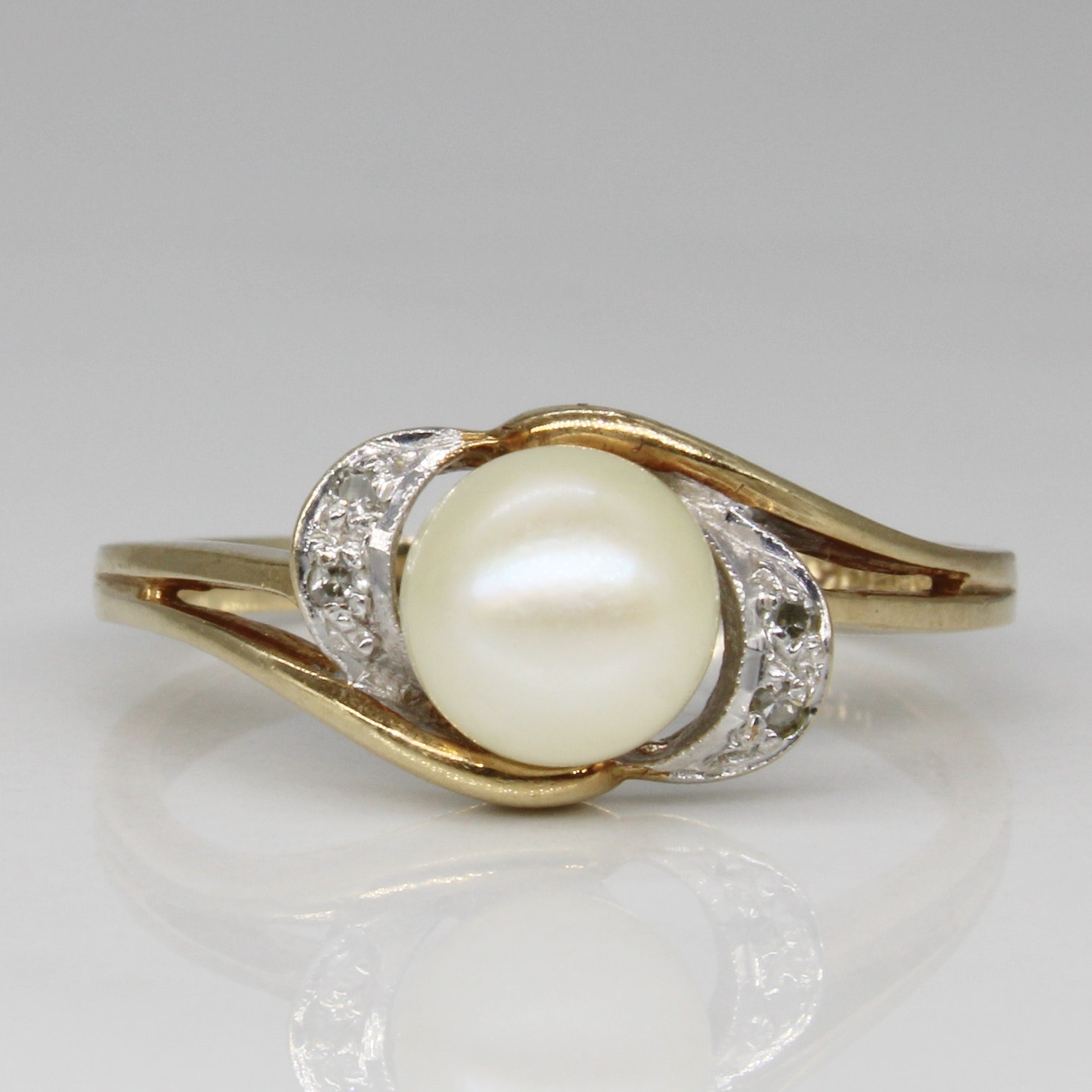 Pearl & Diamond Bypass Ring | 0.02ctw | SZ 6.75 |