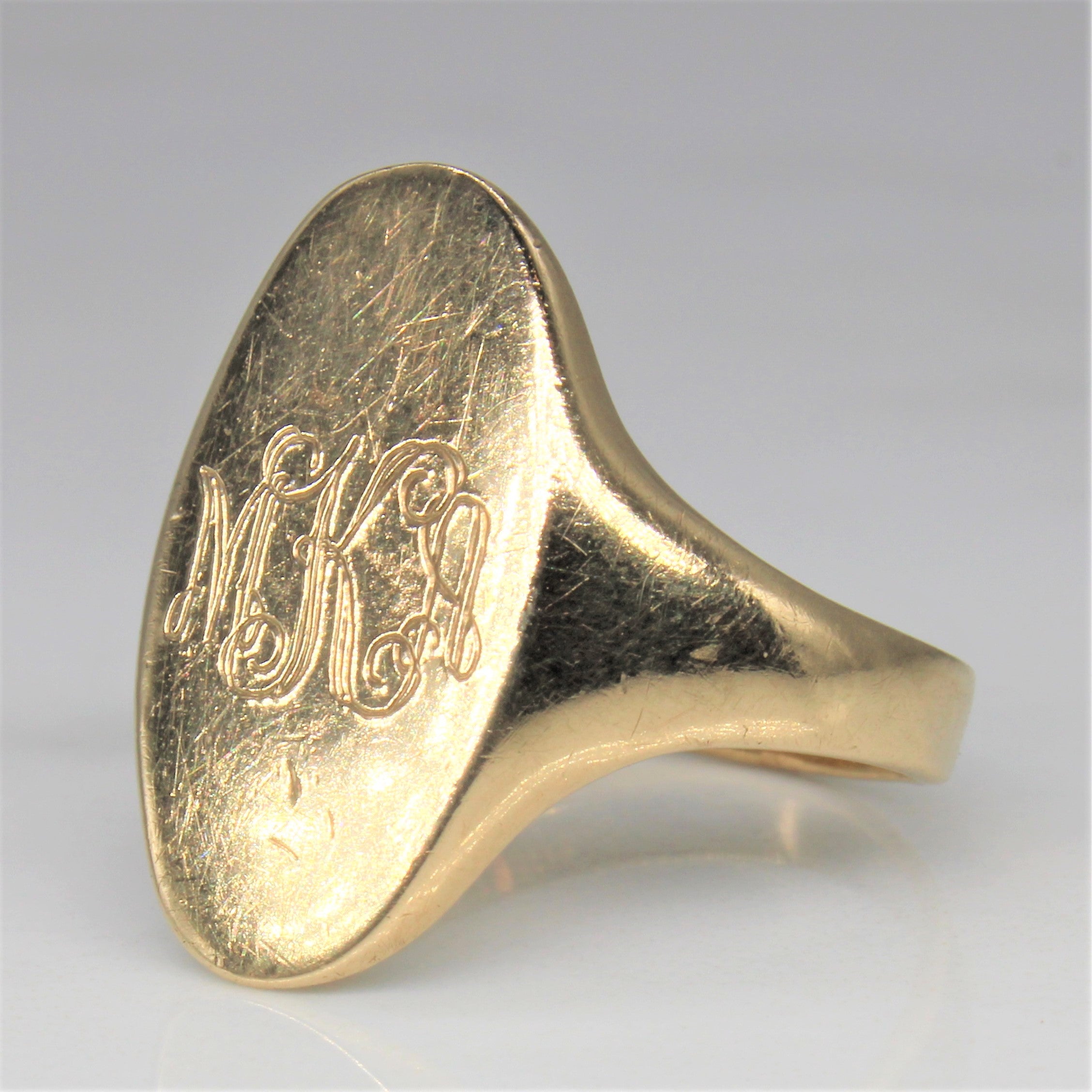 Engraved Initial 'MKA' Signet Ring | SZ 6.75 |