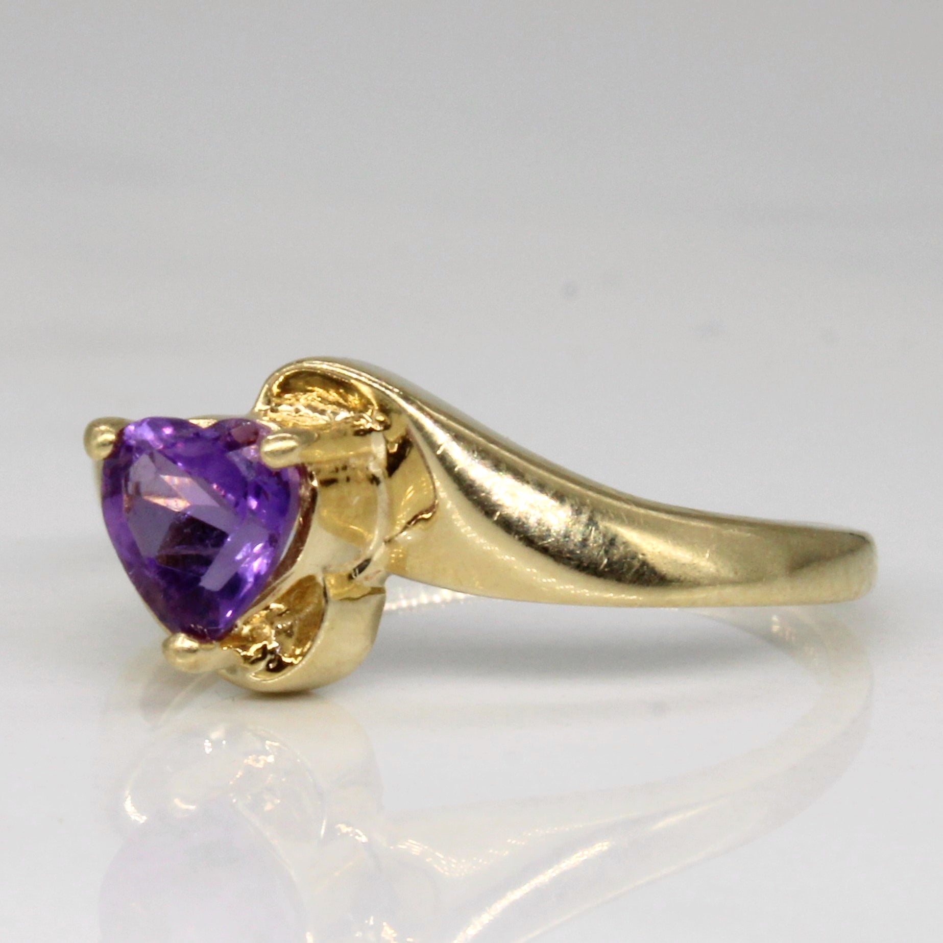 Amethyst Heart Ring | 0.34ct | SZ 5.25 |