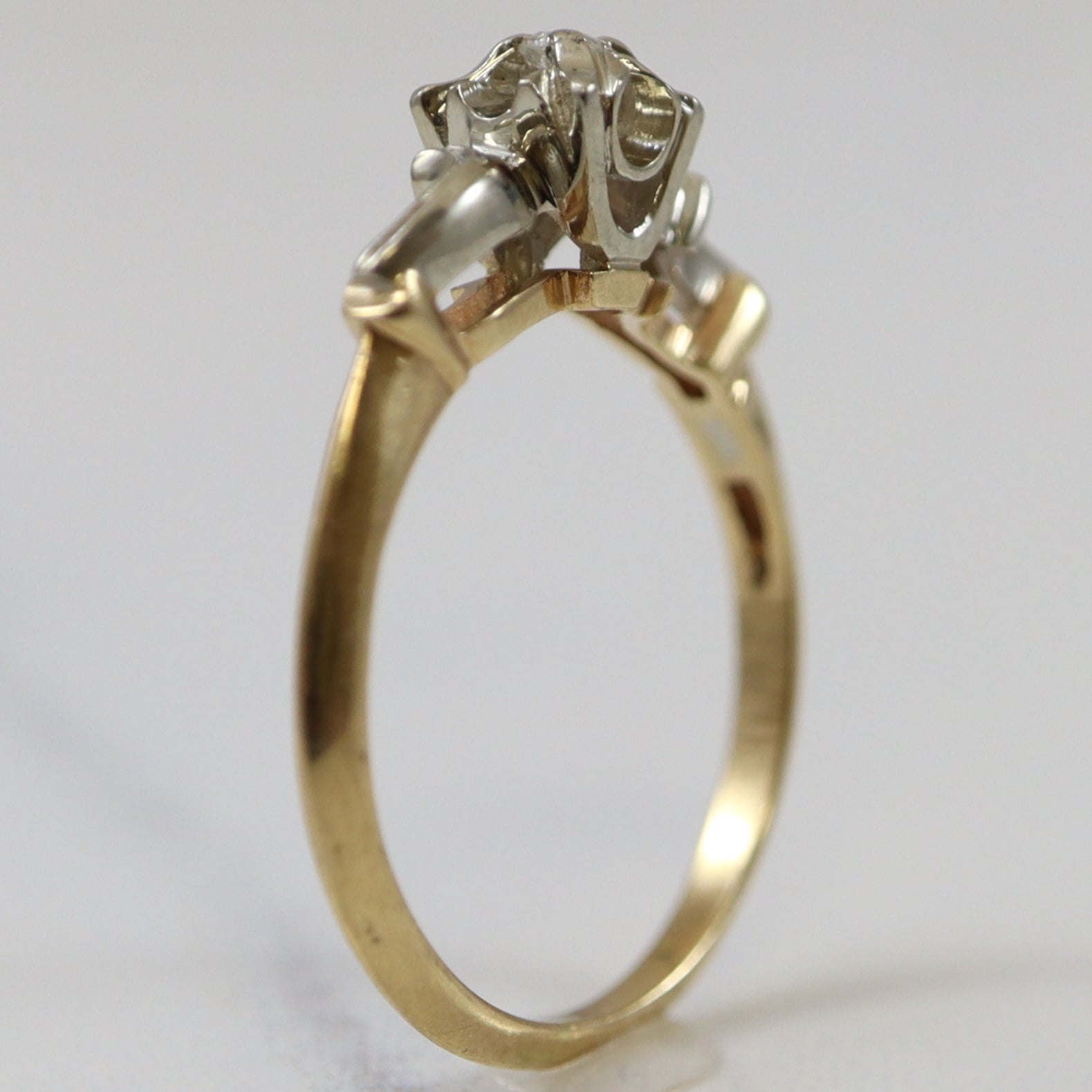 Retro Solitaire Diamond Ring | 0.02ct | SZ 5.25 |