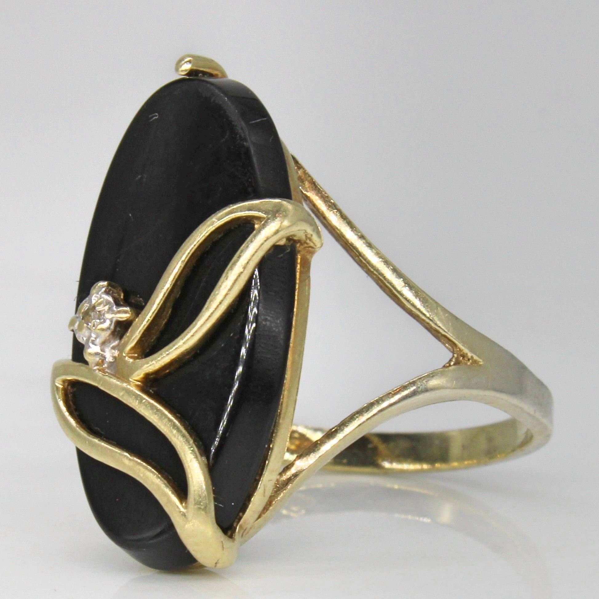 Onyx & Diamond Cocktail Ring | 3.55ct, 0.01ct | SZ 5.25 |