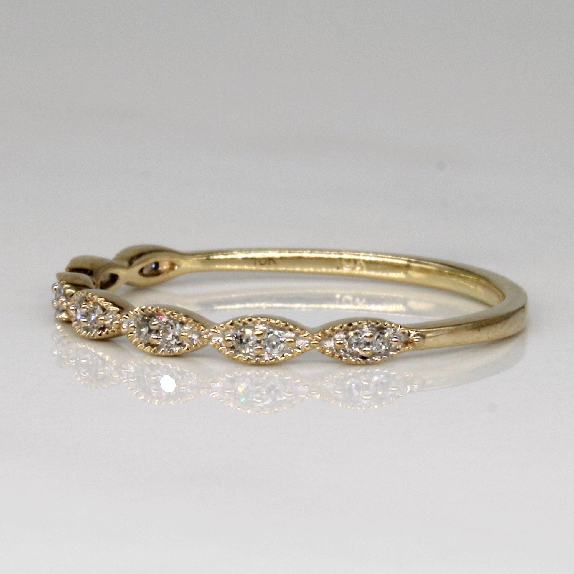 Scalloped Diamond Ring | 0.07ctw | SZ 8.5 |