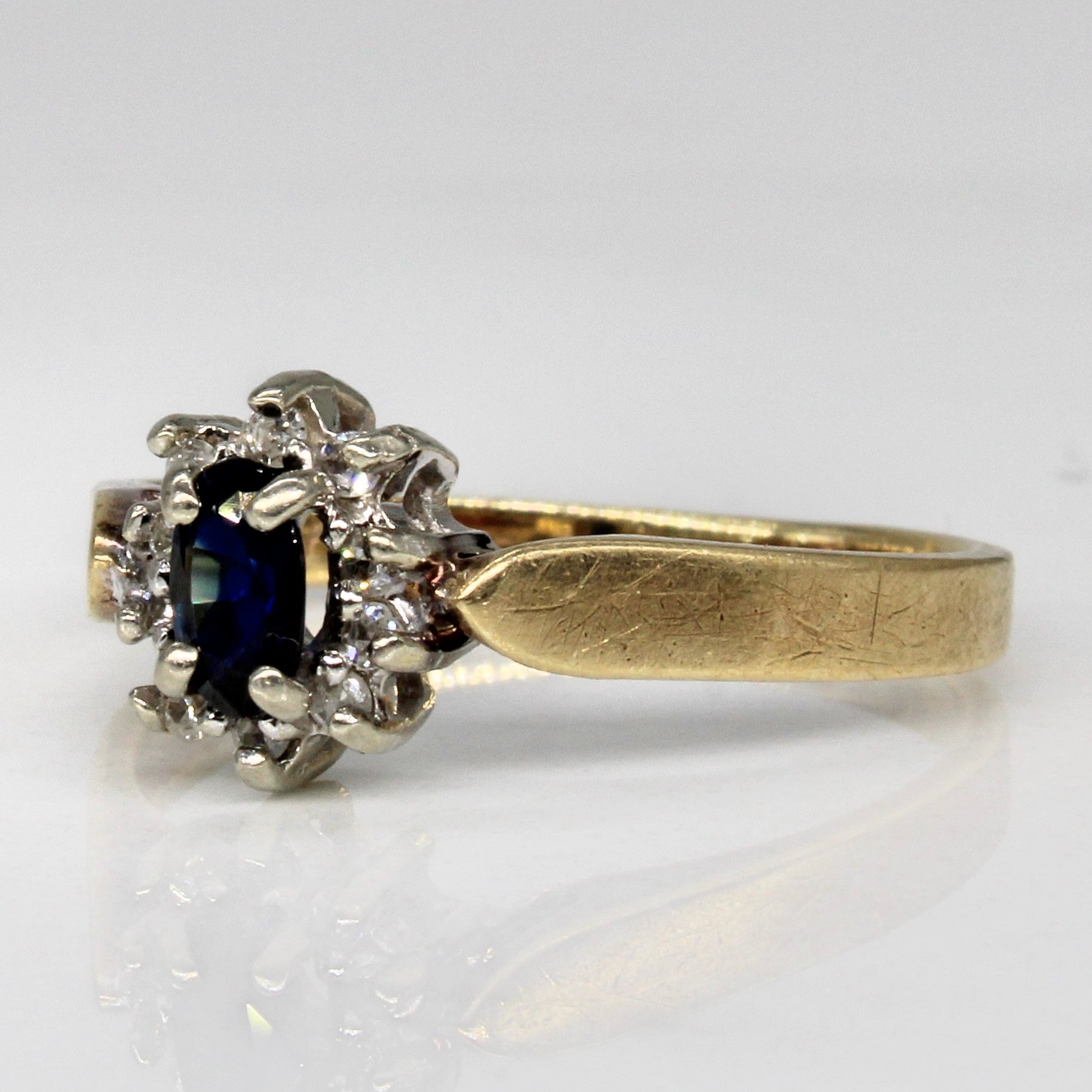 Oval Sapphire & Diamond Ring | 0.21ct, 0.04ctw | SZ 6.25 |