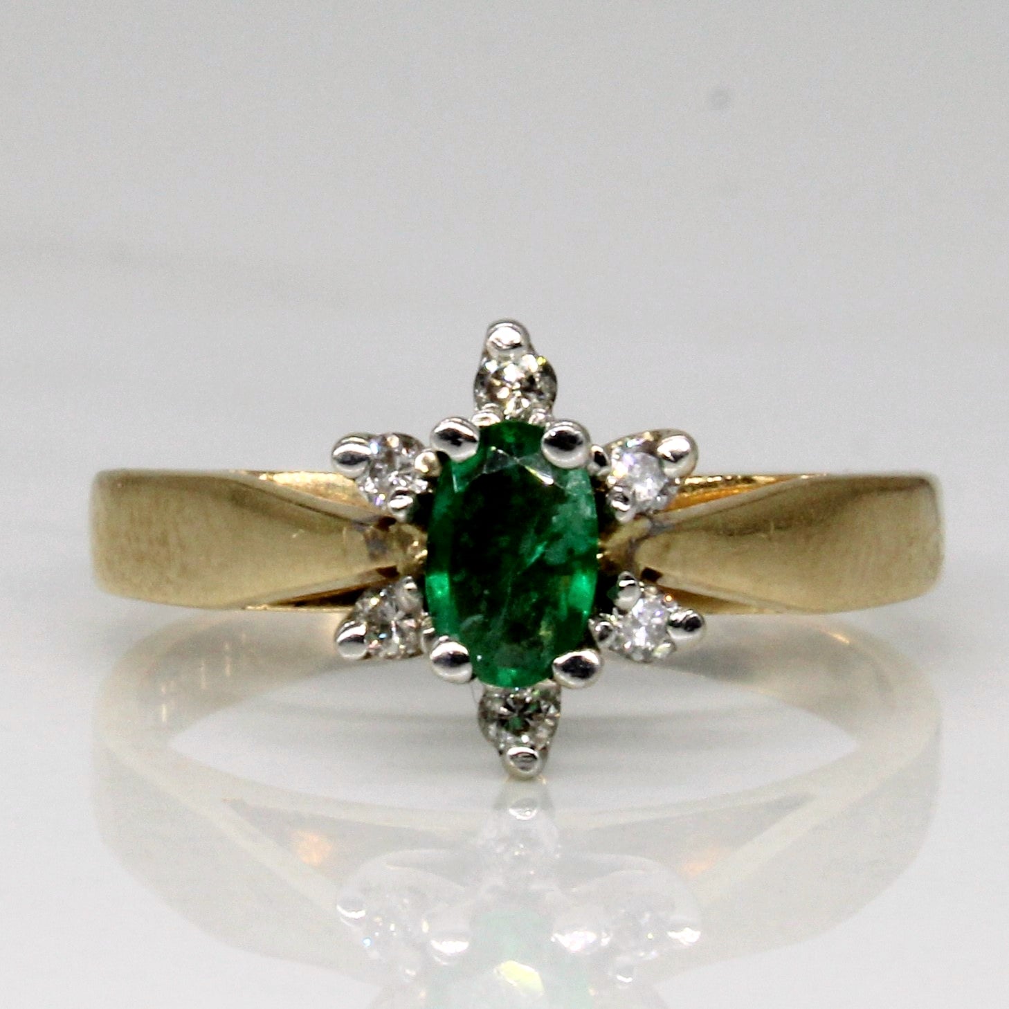 Emerald & Diamond High Set Ring | 0.15ct, 0.04ctw | SZ 3.75 |