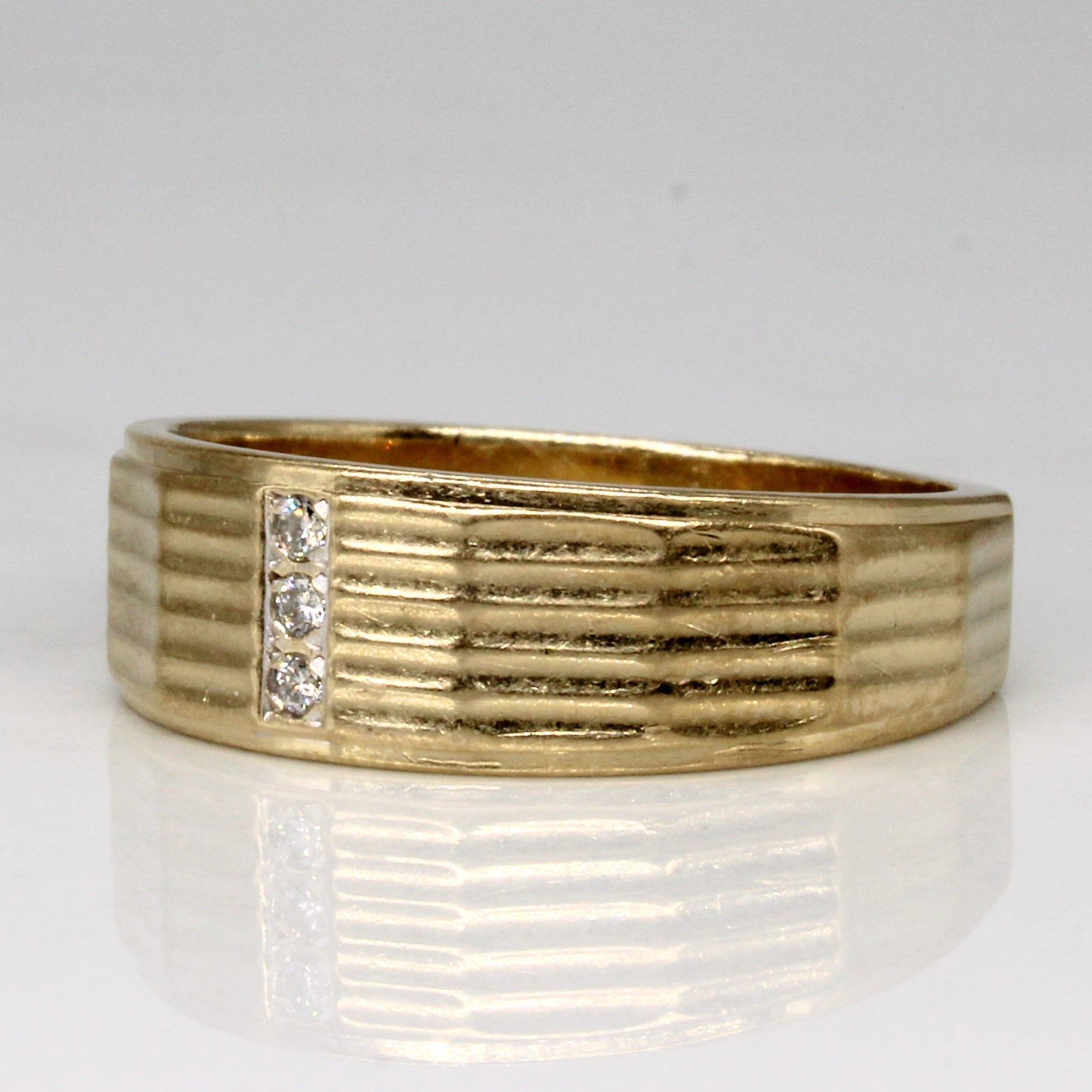 Vertical Diamond Band | 0.03ctw | SZ 10 |