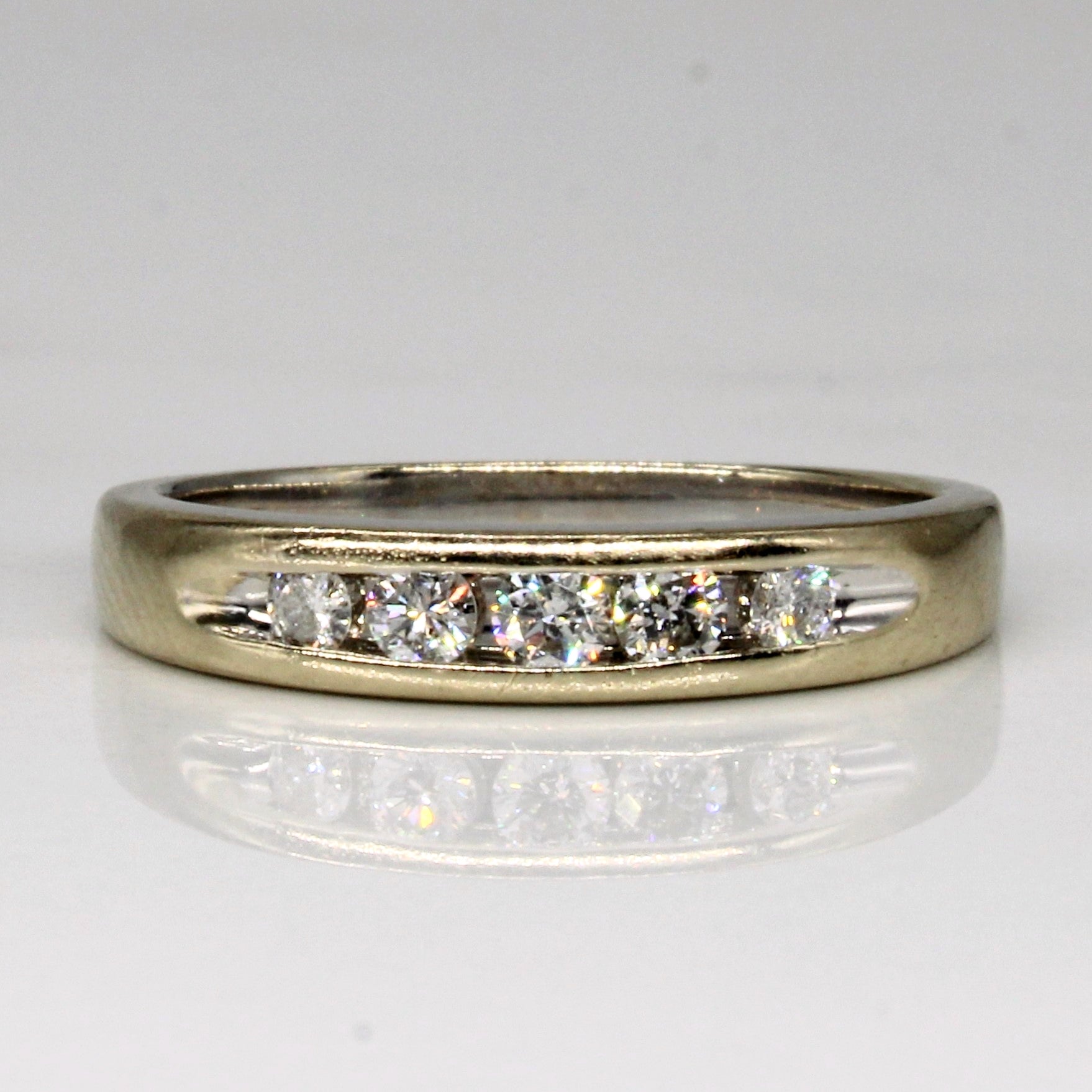 Channel Set Diamond Ring | 0.22ctw | SZ 7 |