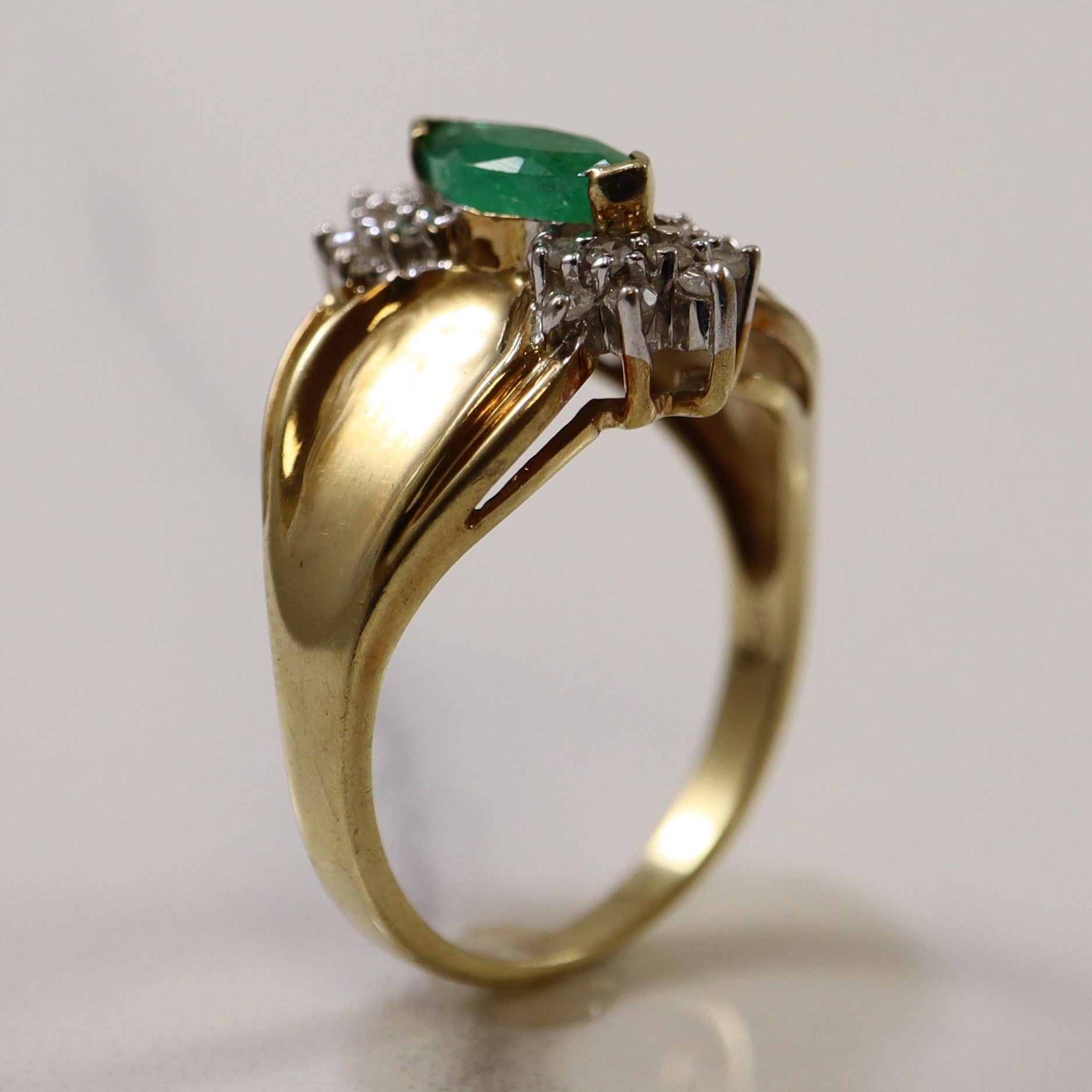 Marquise Emerald & Diamond Tapered Ring | 0.12ctw, 0.40ct | SZ 6.75 |