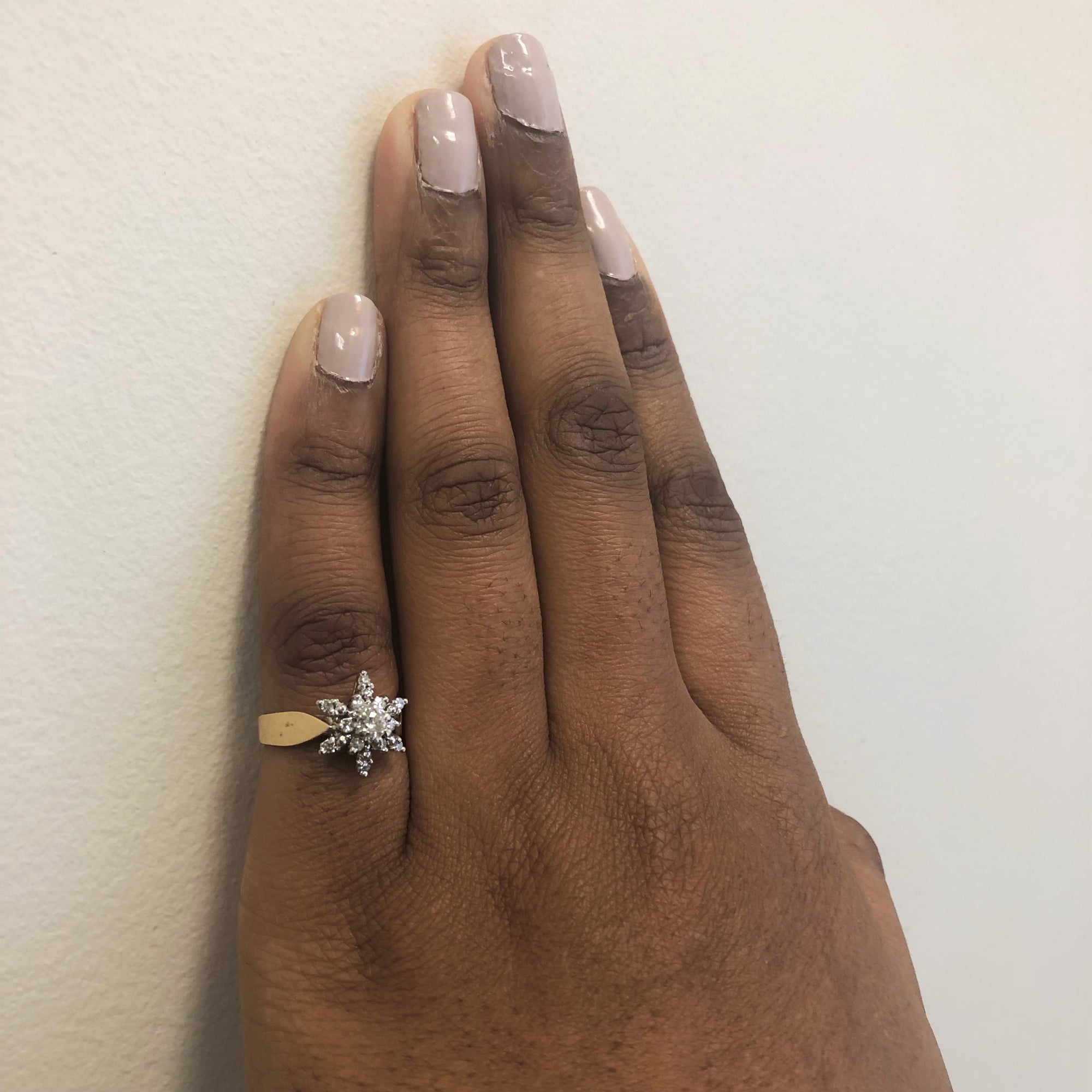 Starburst Diamond Cathedral Ring | 0.27ctw | SZ 5.5 |